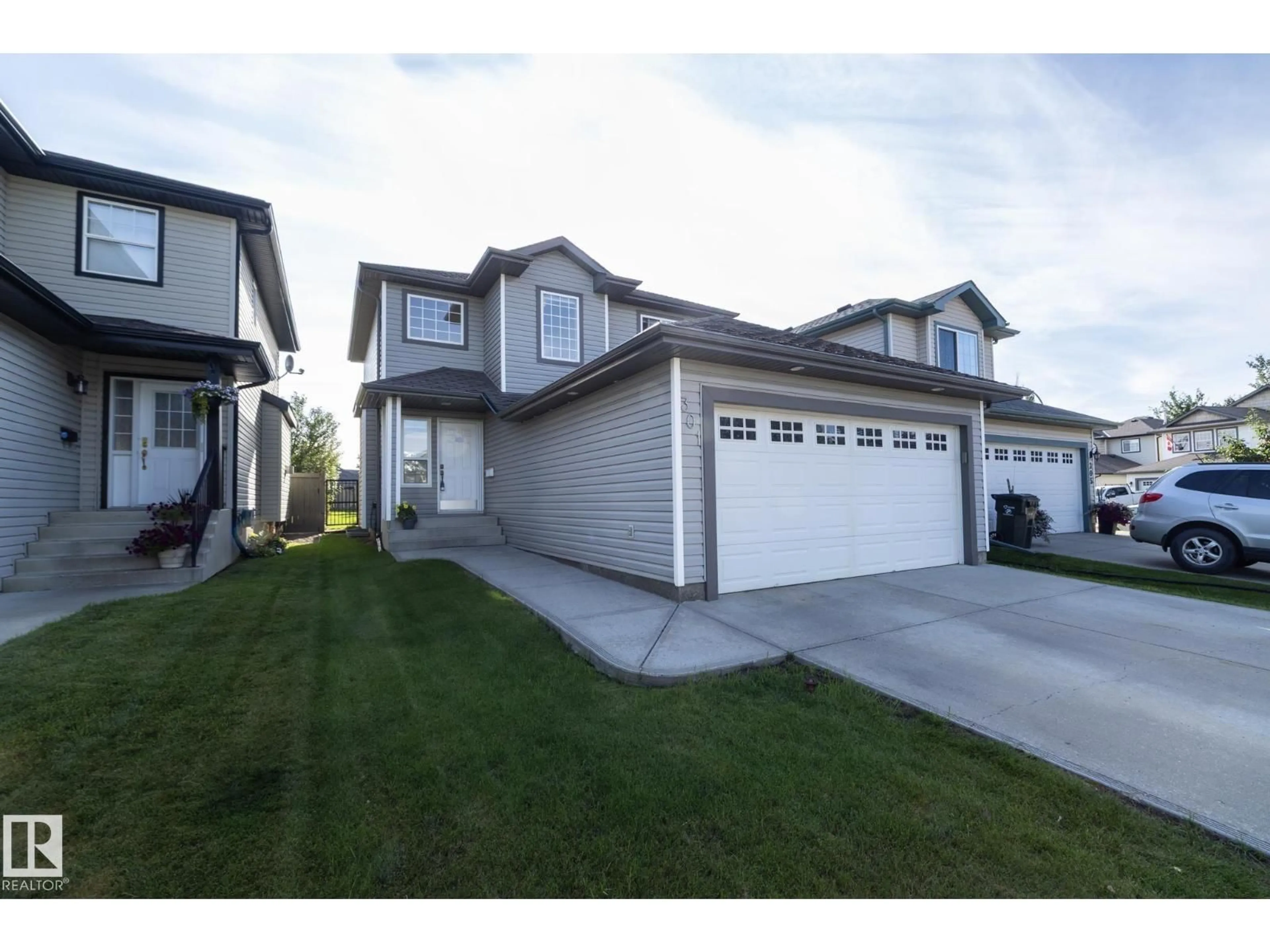 Unknown for 301 BIRCHWOOD DR, Devon Alberta T9G2H9