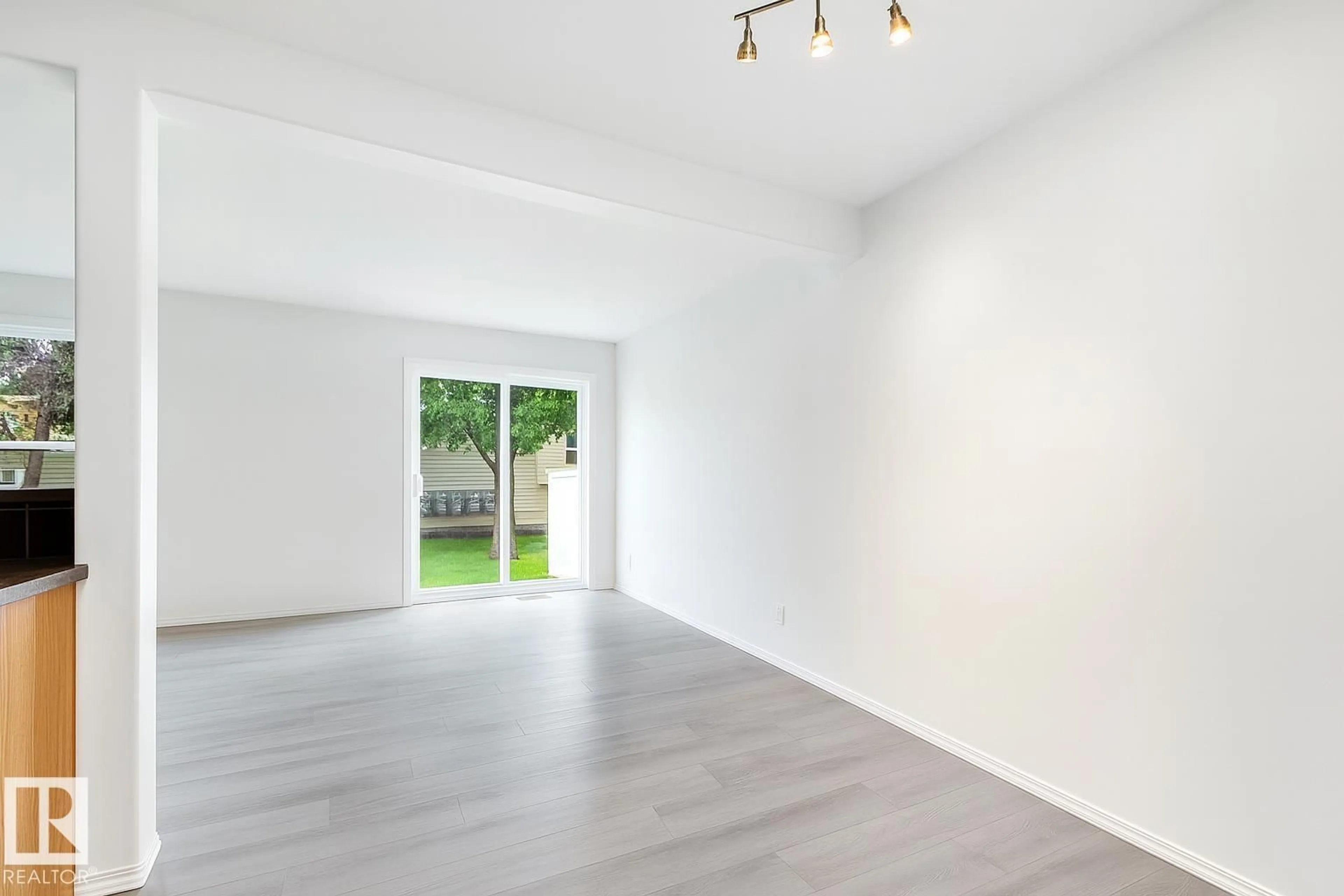 A pic of a room for 230 - 89 EDWARDS DRIVE, Edmonton Alberta T6X1G7