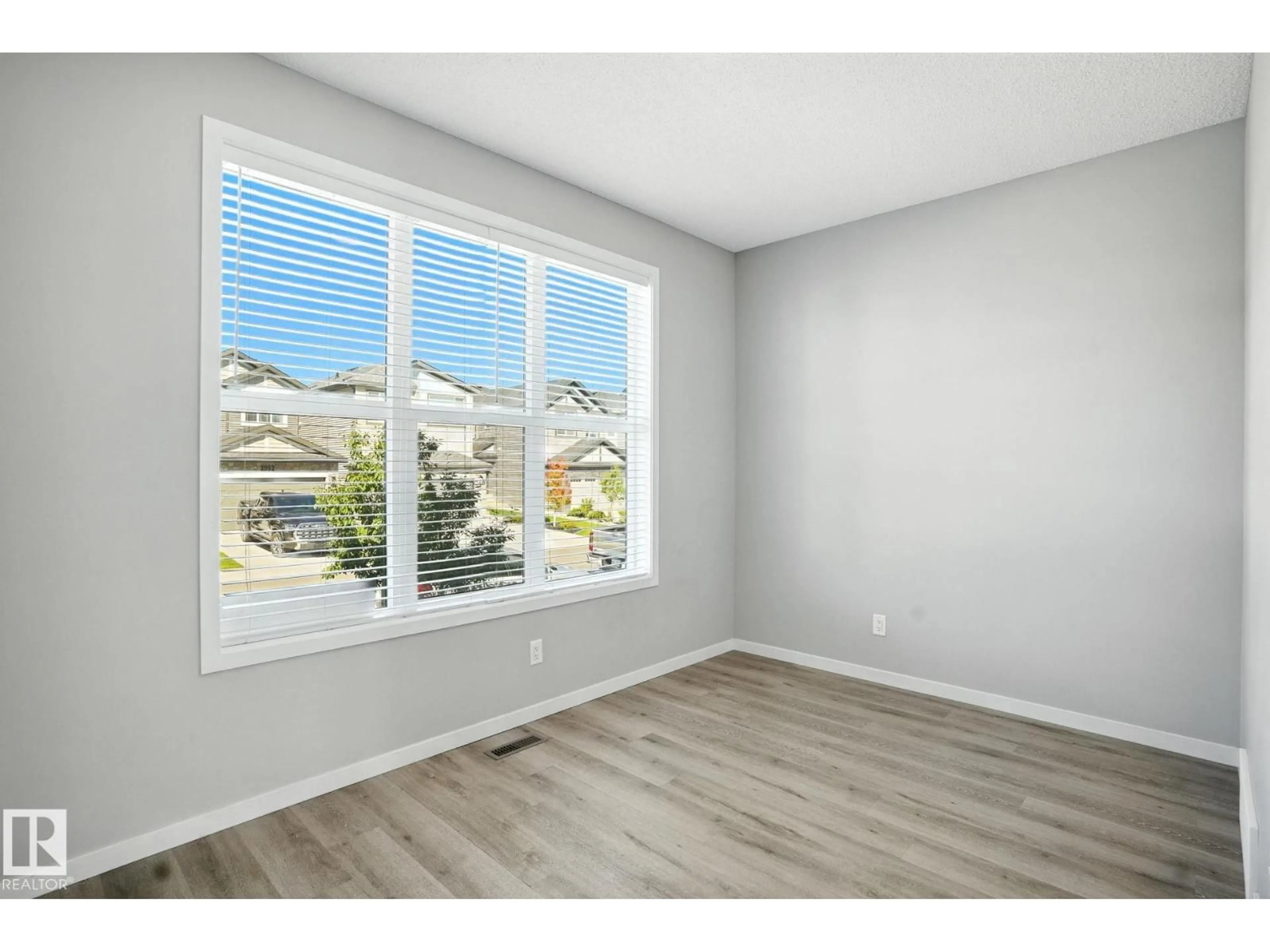 A pic of a room for SW - 1931 160 ST, Edmonton Alberta T6W4X6