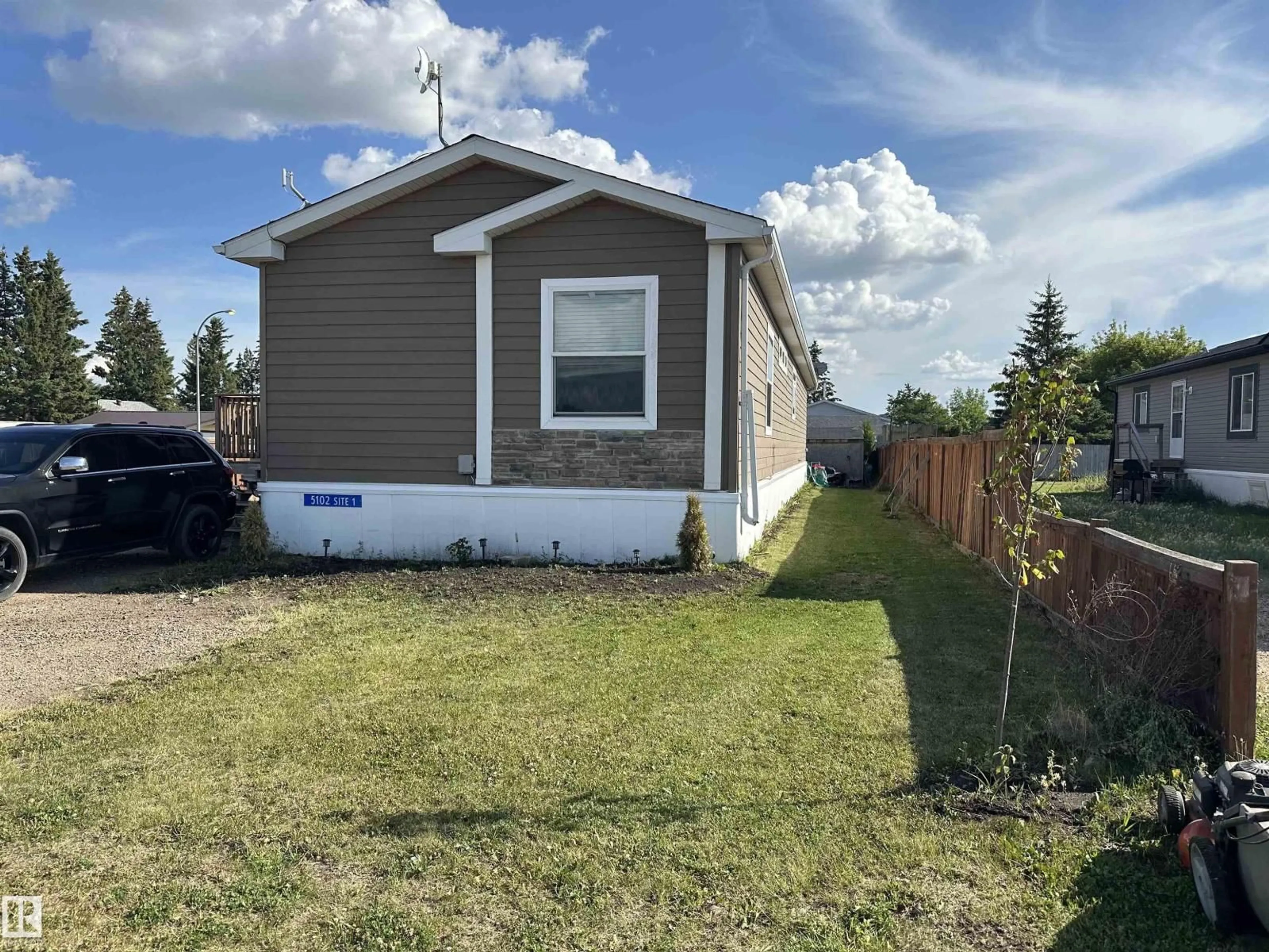 Home with vinyl exterior material, street for 5101 51 AV, Fort Kent Alberta T0A1H0