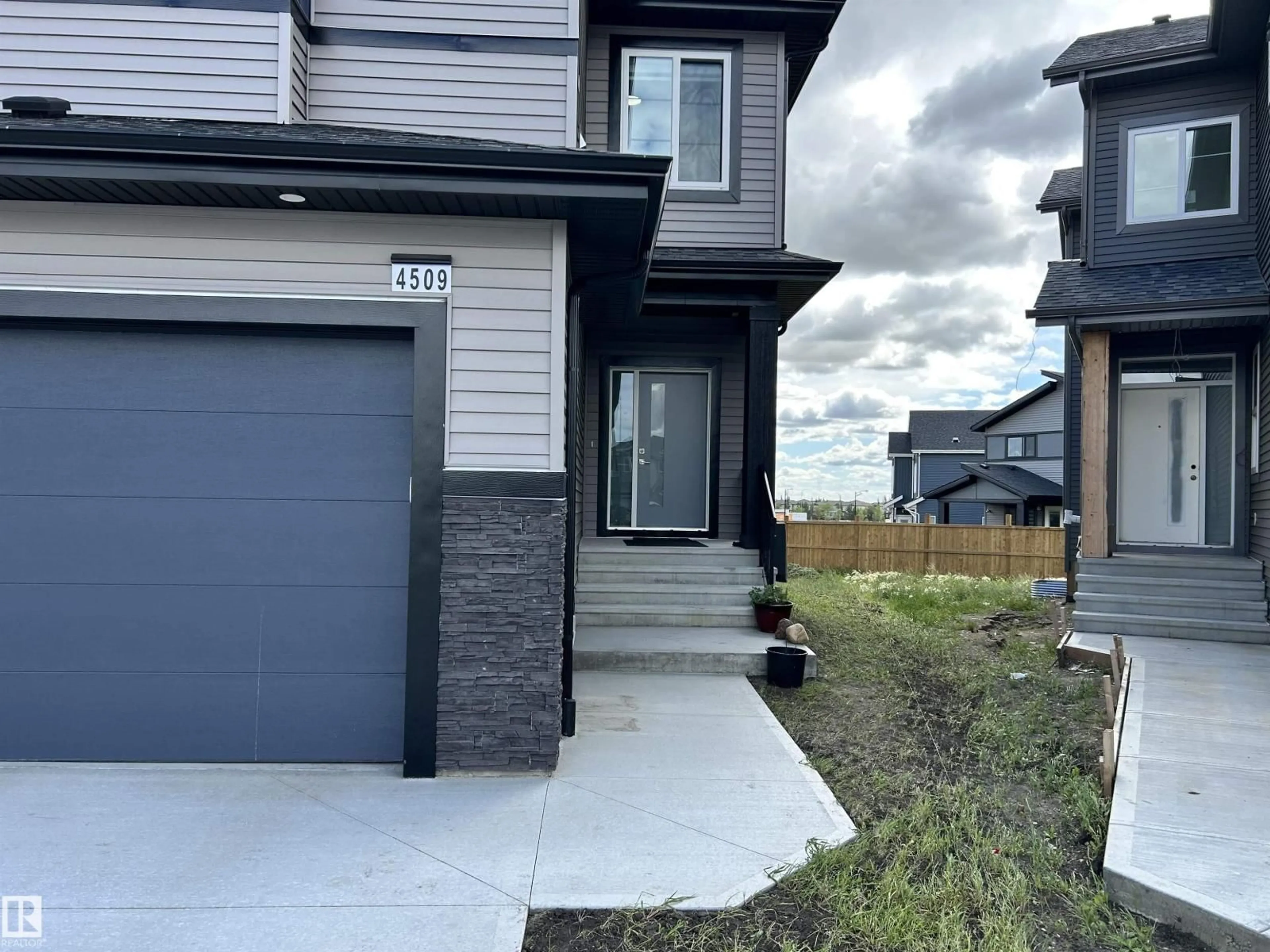 Unknown for 4509 170A AV, Edmonton Alberta T5Y4C9