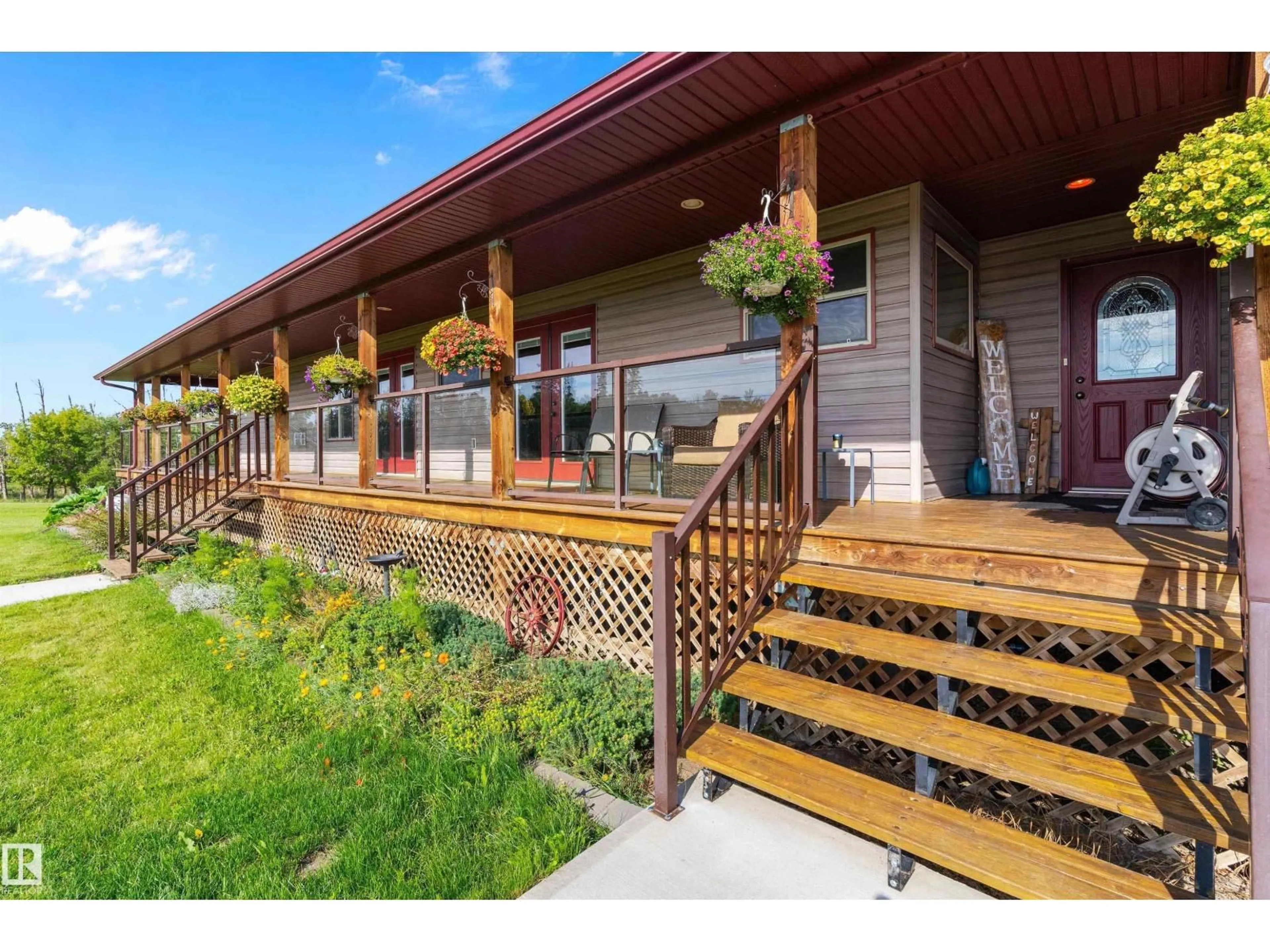 Patio, unknown for 1018 TWP ROAD 512, Rural Parkland County Alberta T7Y2N6