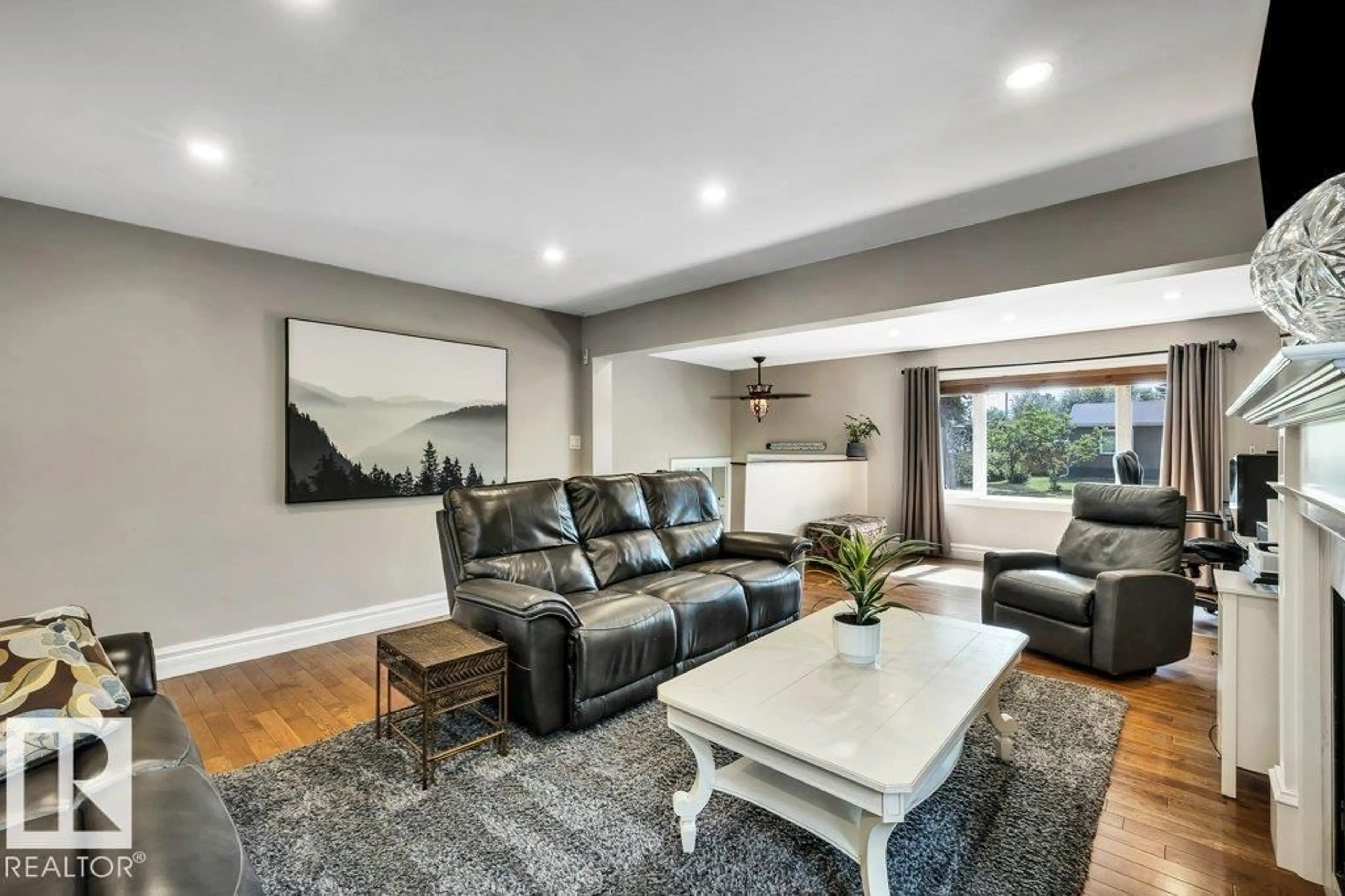 Living room with furniture, unknown for NW - 13824 110A AV, Edmonton Alberta T5M2M9