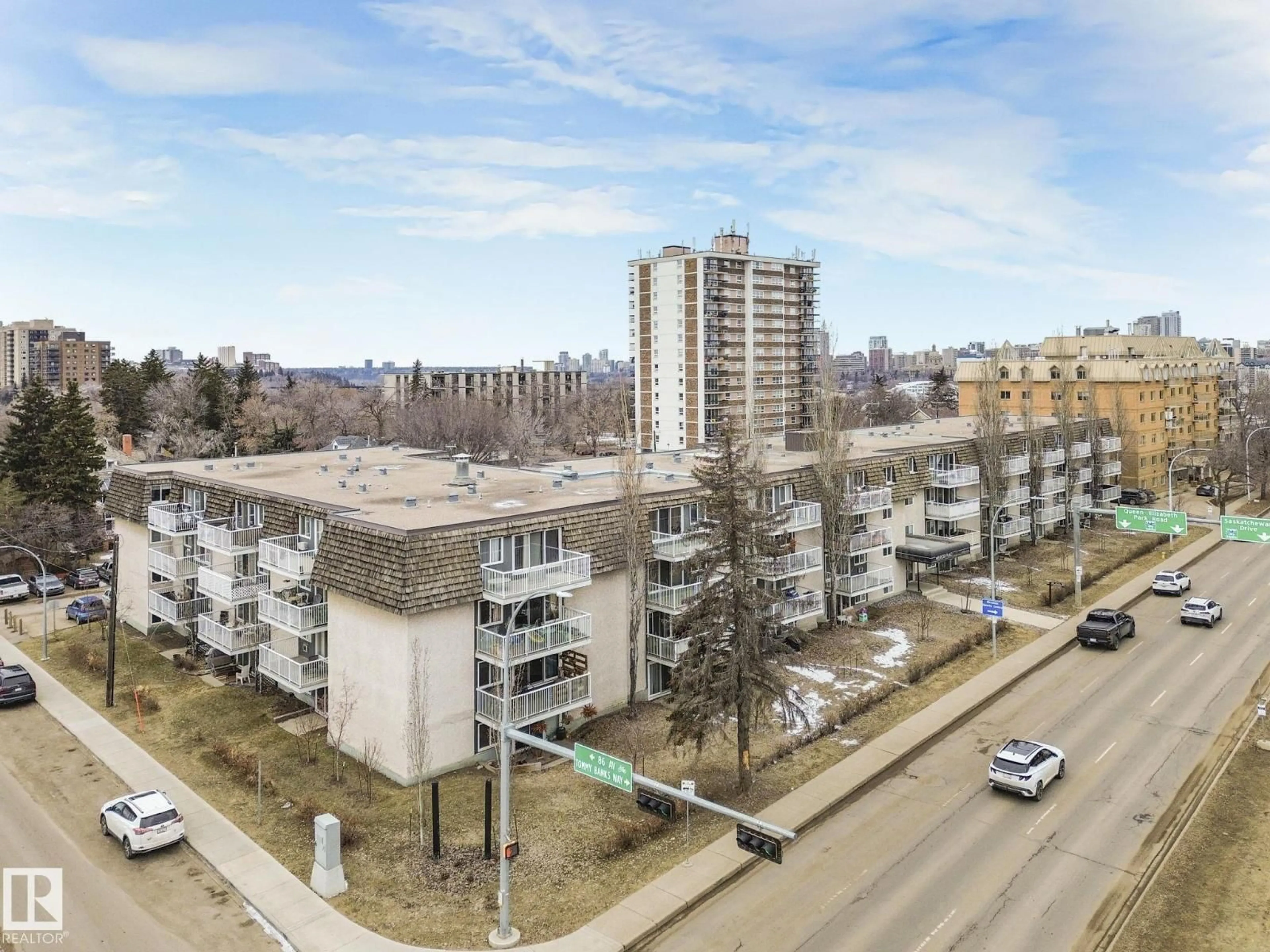A pic from outside/outdoor area/front of a property/back of a property/a pic from drone, city buildings view from balcony for 8604 - 124 GATEWAY BV, Edmonton Alberta T6E4B6