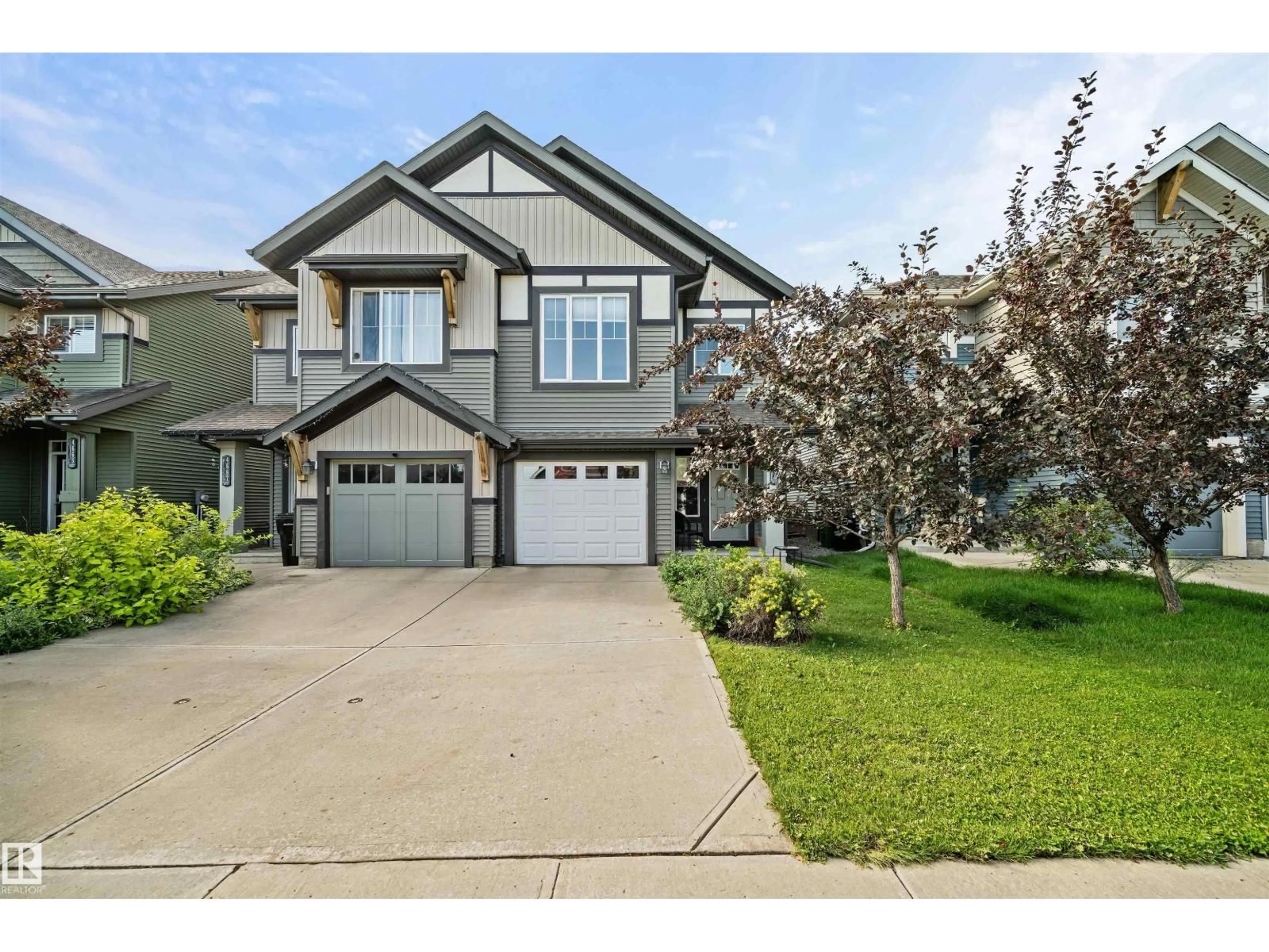 Home with vinyl exterior material, street for SW - 4669 CRABAPPLE RUN RU, Edmonton Alberta T6X0Y8