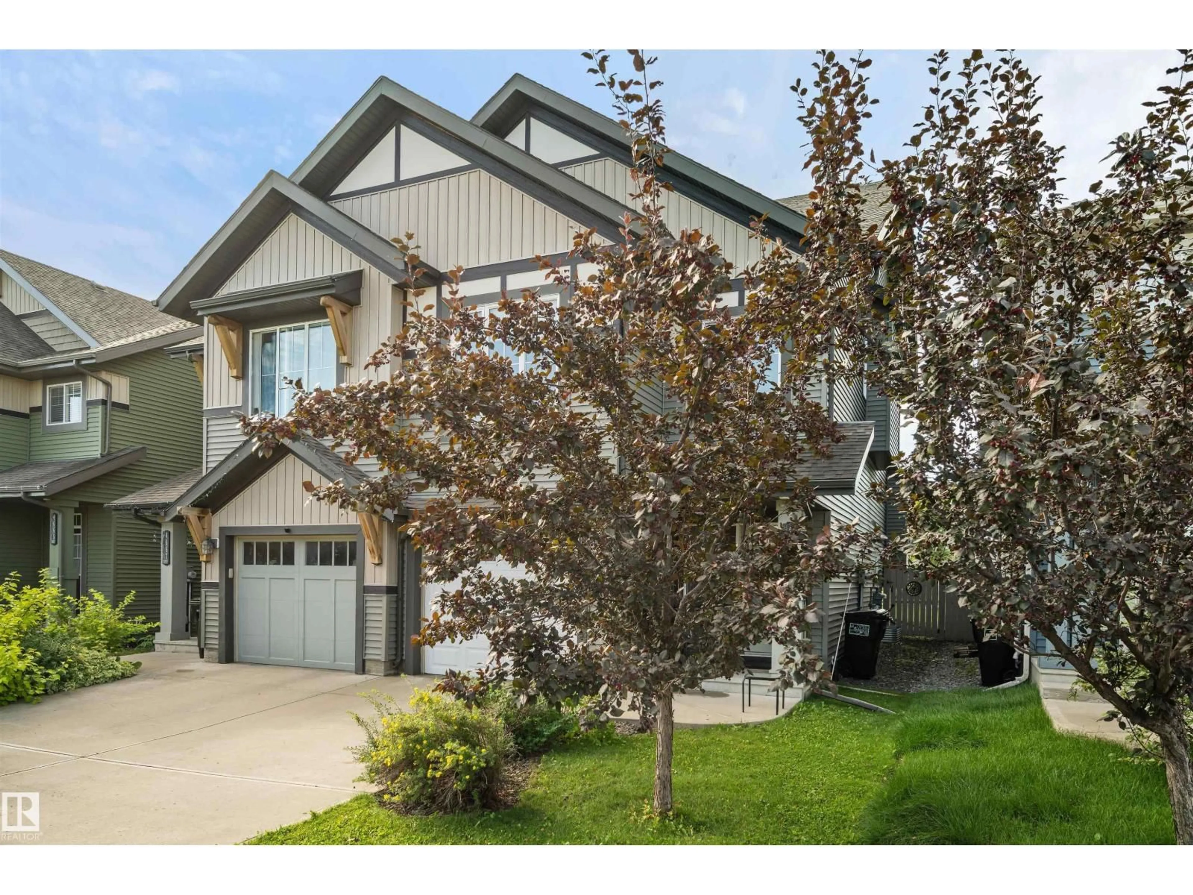 Home with vinyl exterior material, street for SW - 4669 CRABAPPLE RUN RU, Edmonton Alberta T6X0Y8