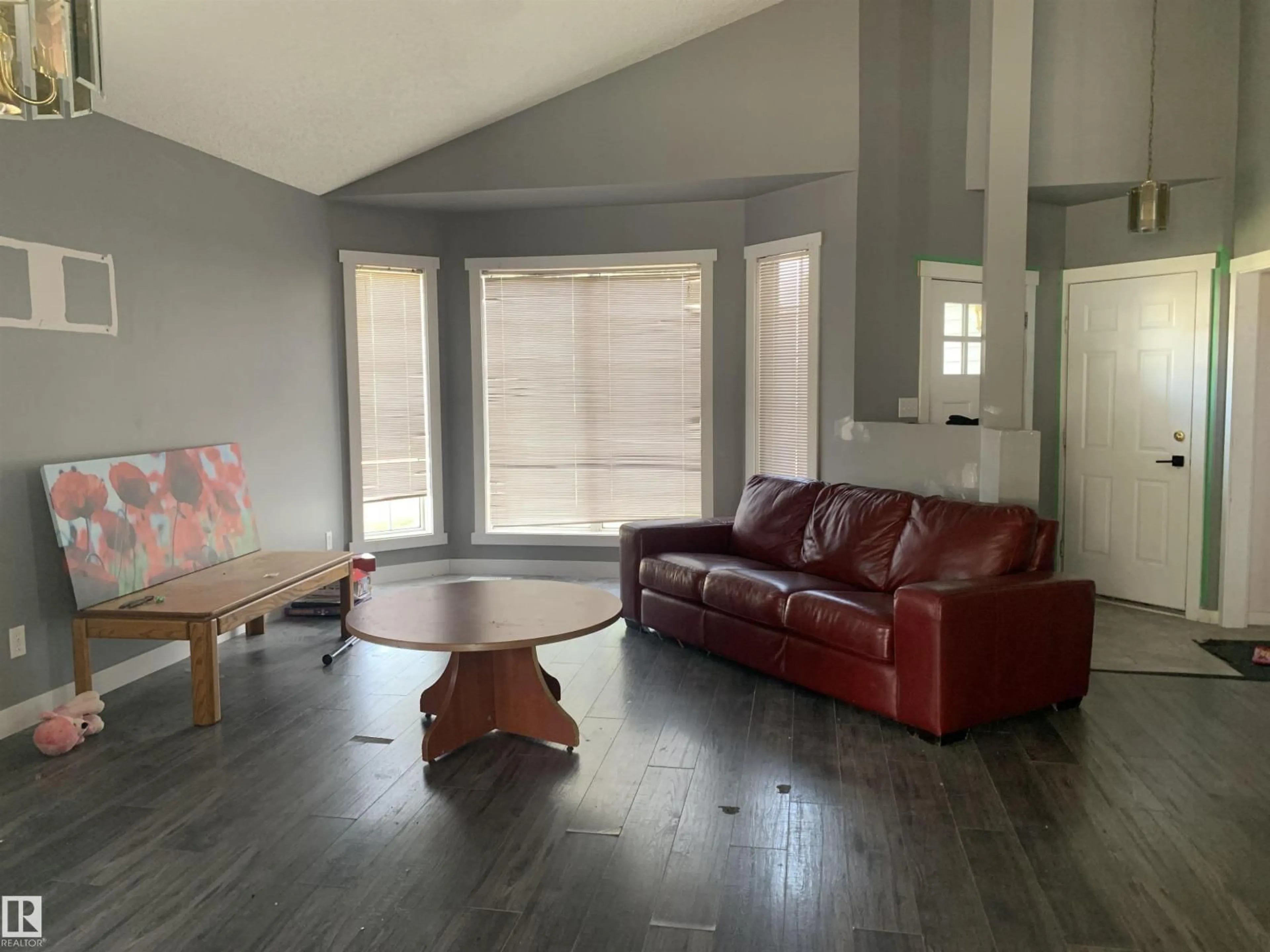Living room with furniture, unknown for NW - 631 JENNER COVE CV, Edmonton Alberta T6L6S1