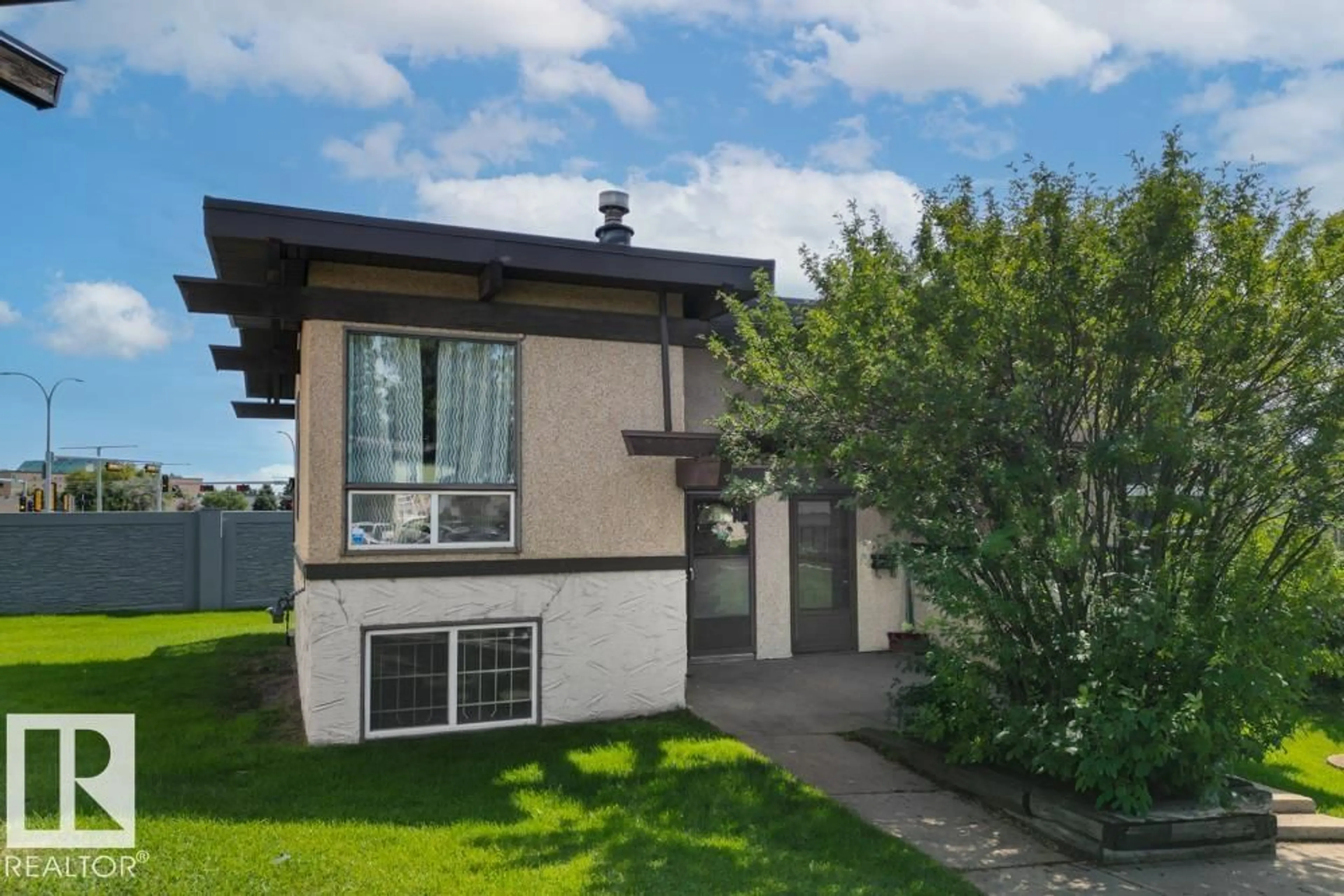 Unknown for 464 LEE RIDGE RD, Edmonton Alberta T6K2K3