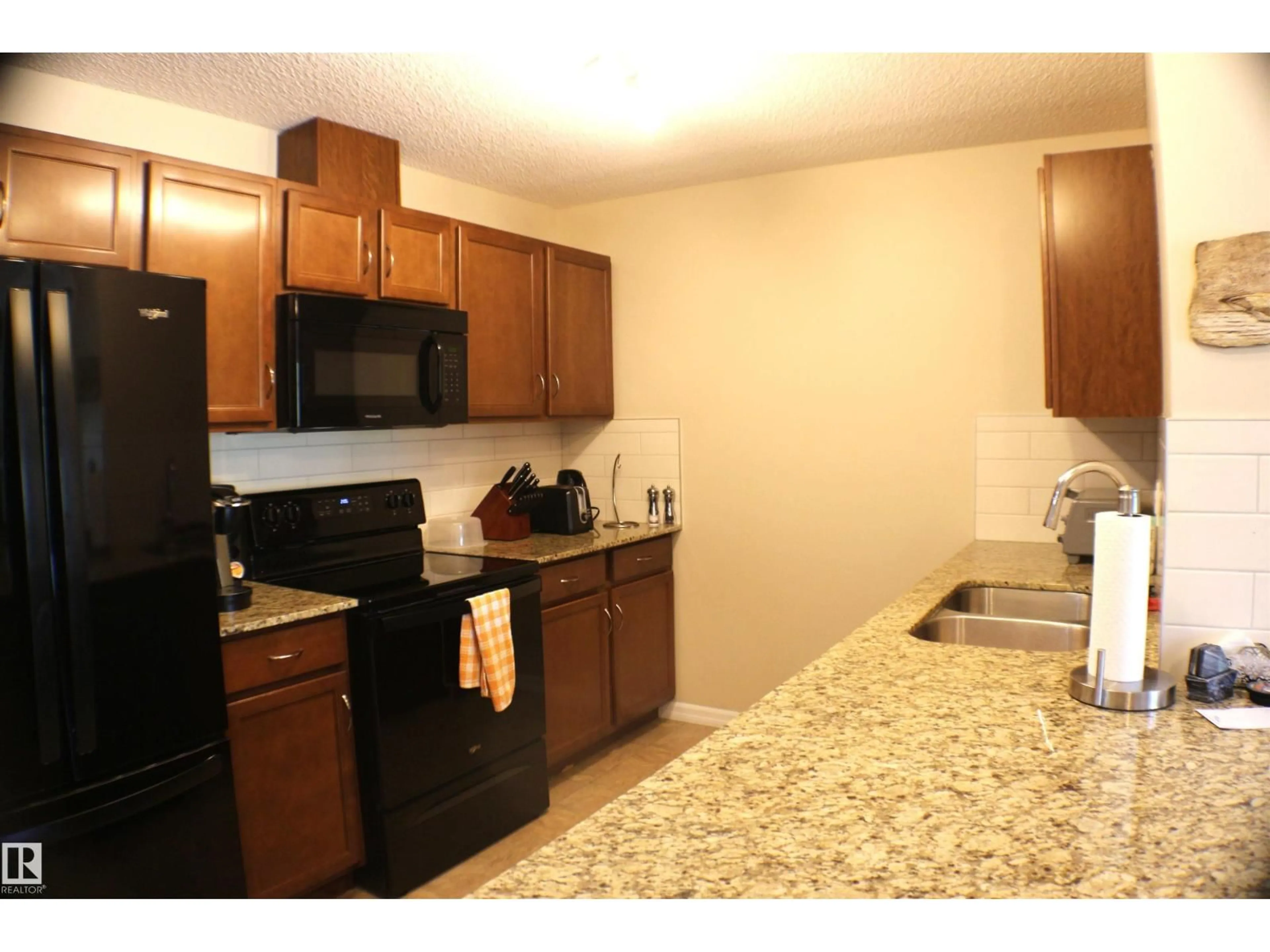 Standard kitchen, unknown for #209 - 271 CHARLOTTE WY, Sherwood Park Alberta T8H0N9