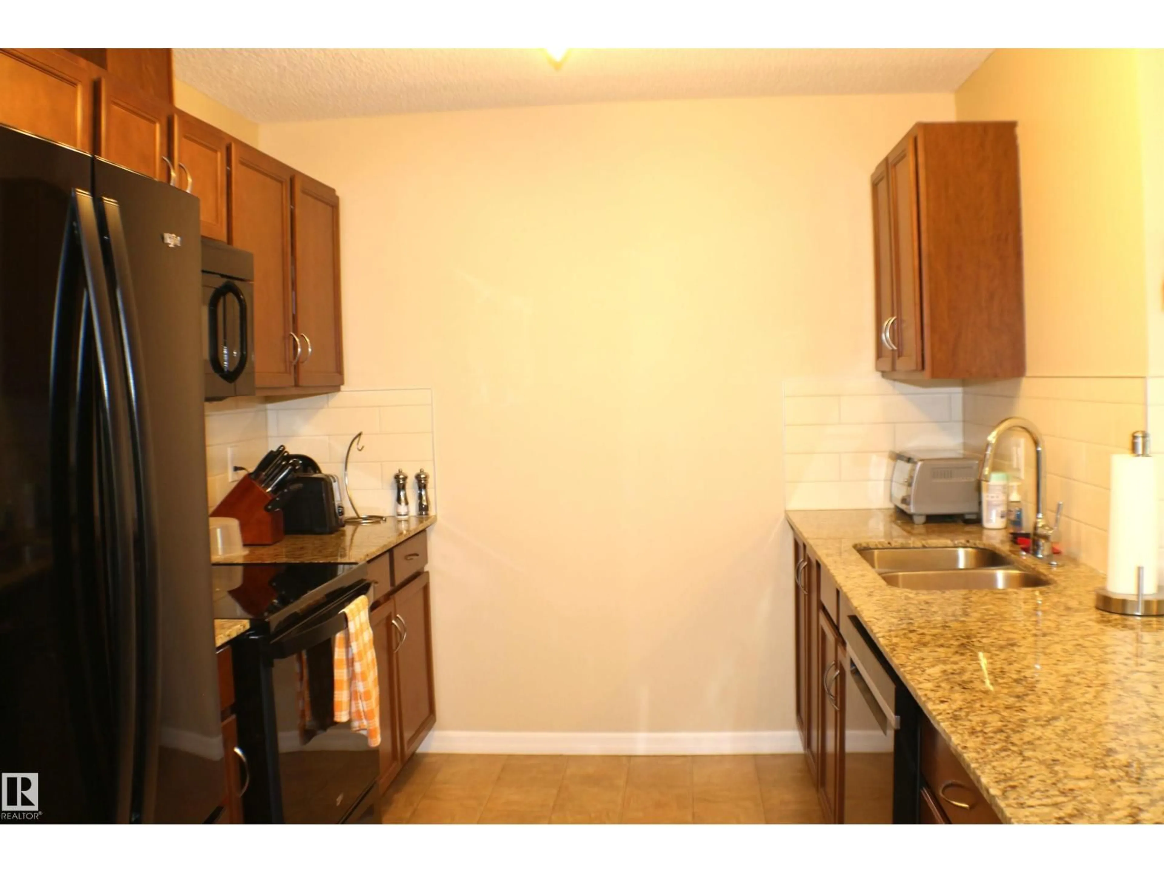 Standard kitchen, unknown for #209 - 271 CHARLOTTE WY, Sherwood Park Alberta T8H0N9