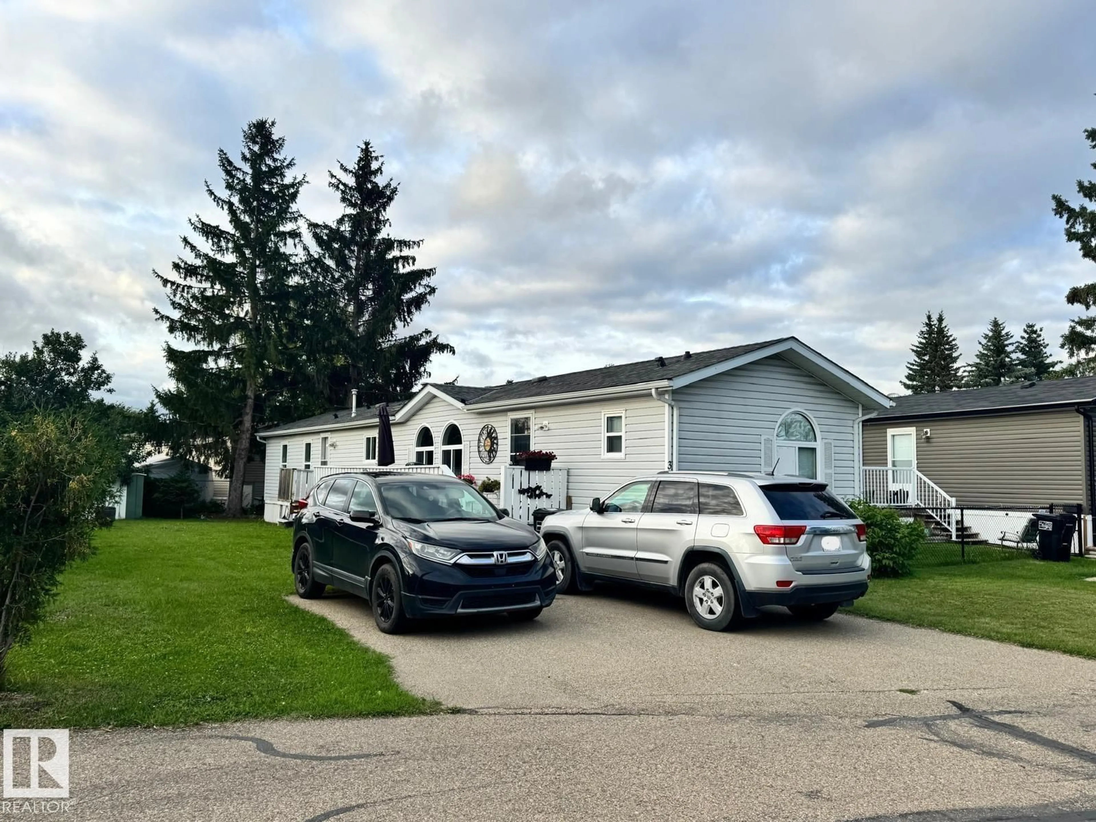 Unknown for NW NW - 388 EVERGREEN PA, Edmonton Alberta T5Y4M2