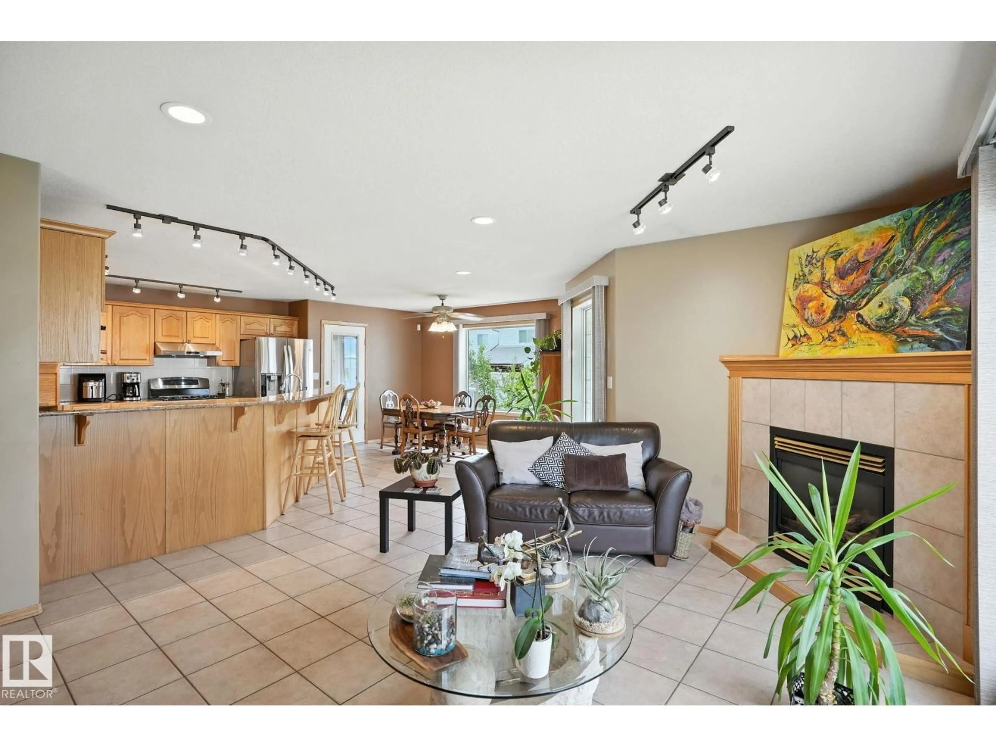 Open concept kitchen, ceramic/tile floor for 8027 161A AV, Edmonton Alberta T5Z3G1