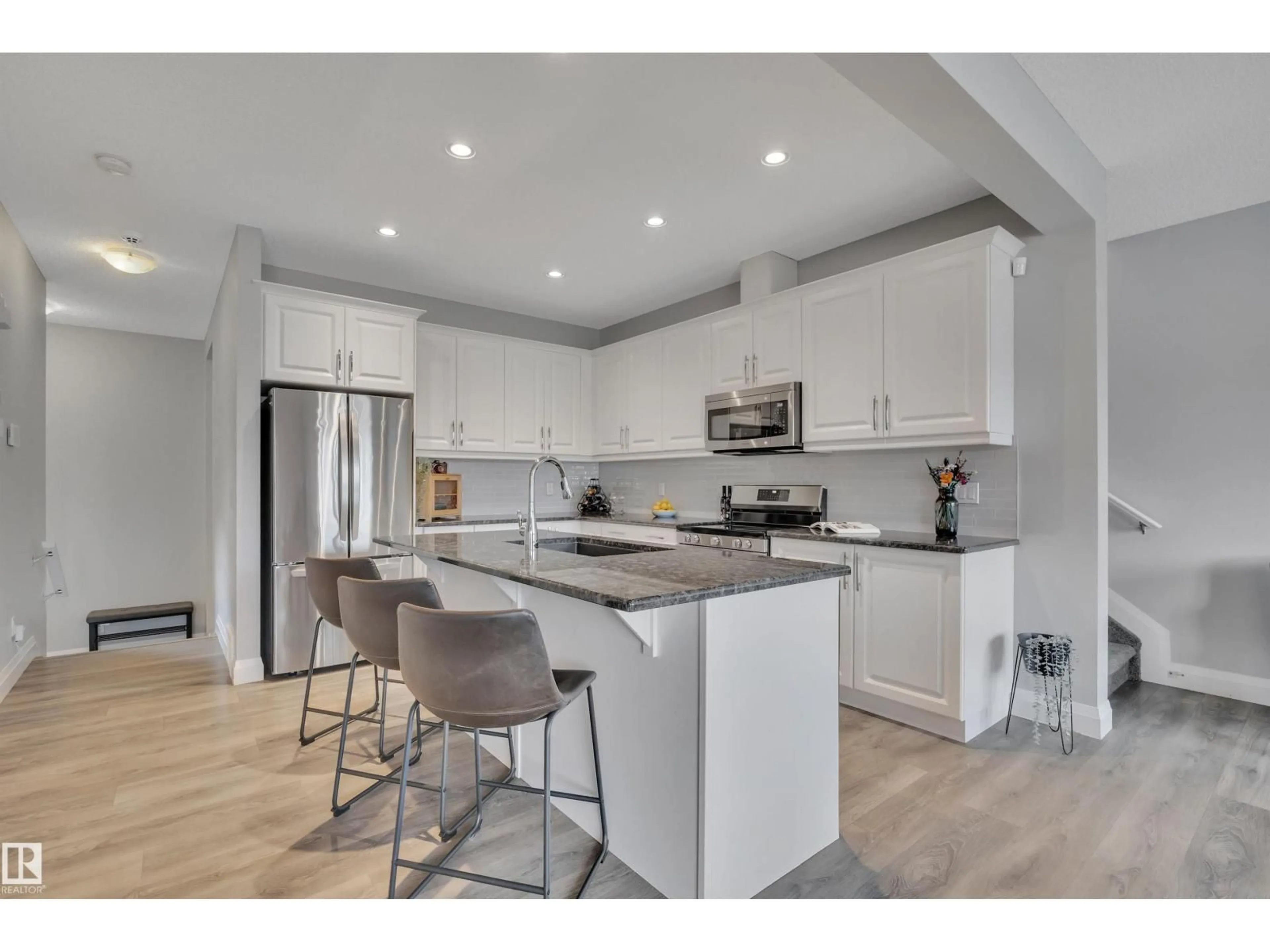 Open concept kitchen, unknown for 220 SIMPKINS BN, Leduc Alberta T9E1B3