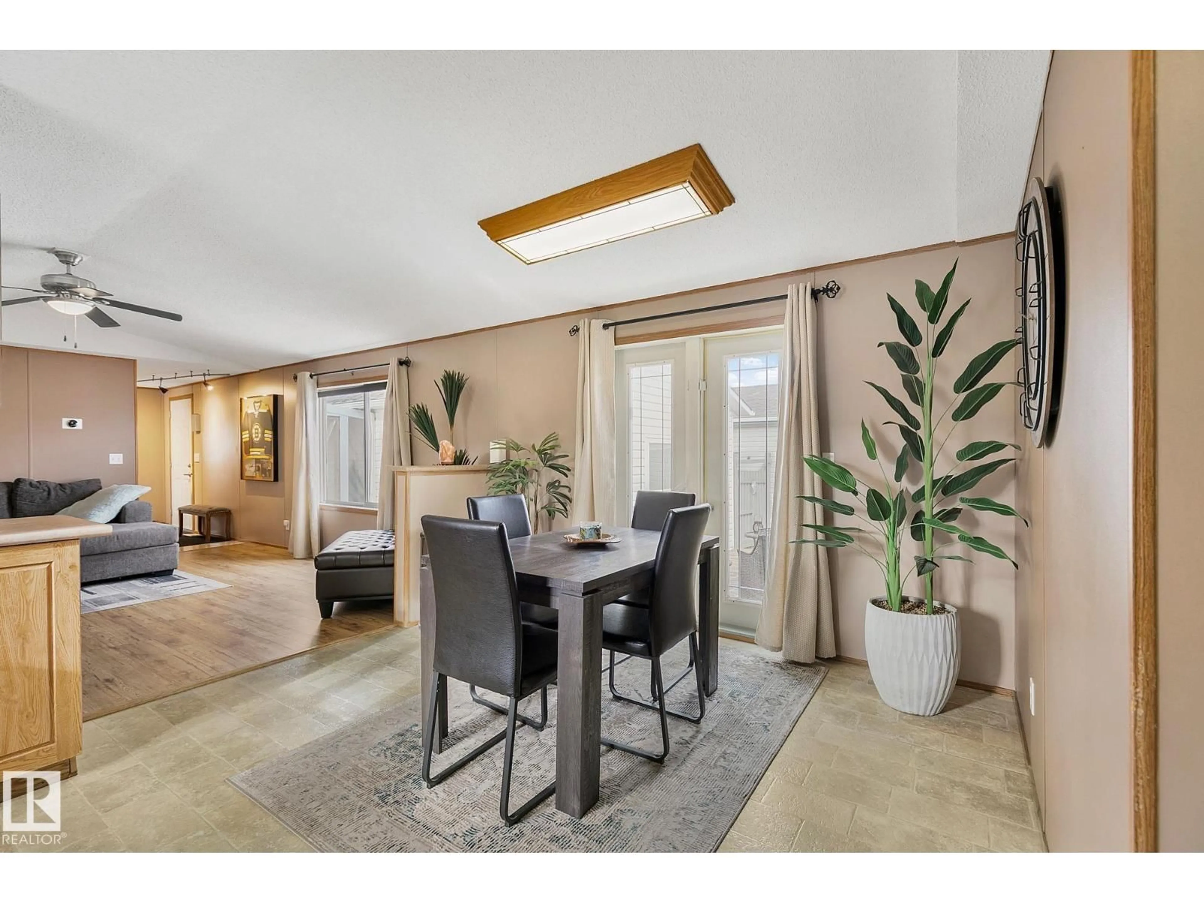 Unknown for 3407 LAKEVIEW PT, Edmonton Alberta T5S2R8