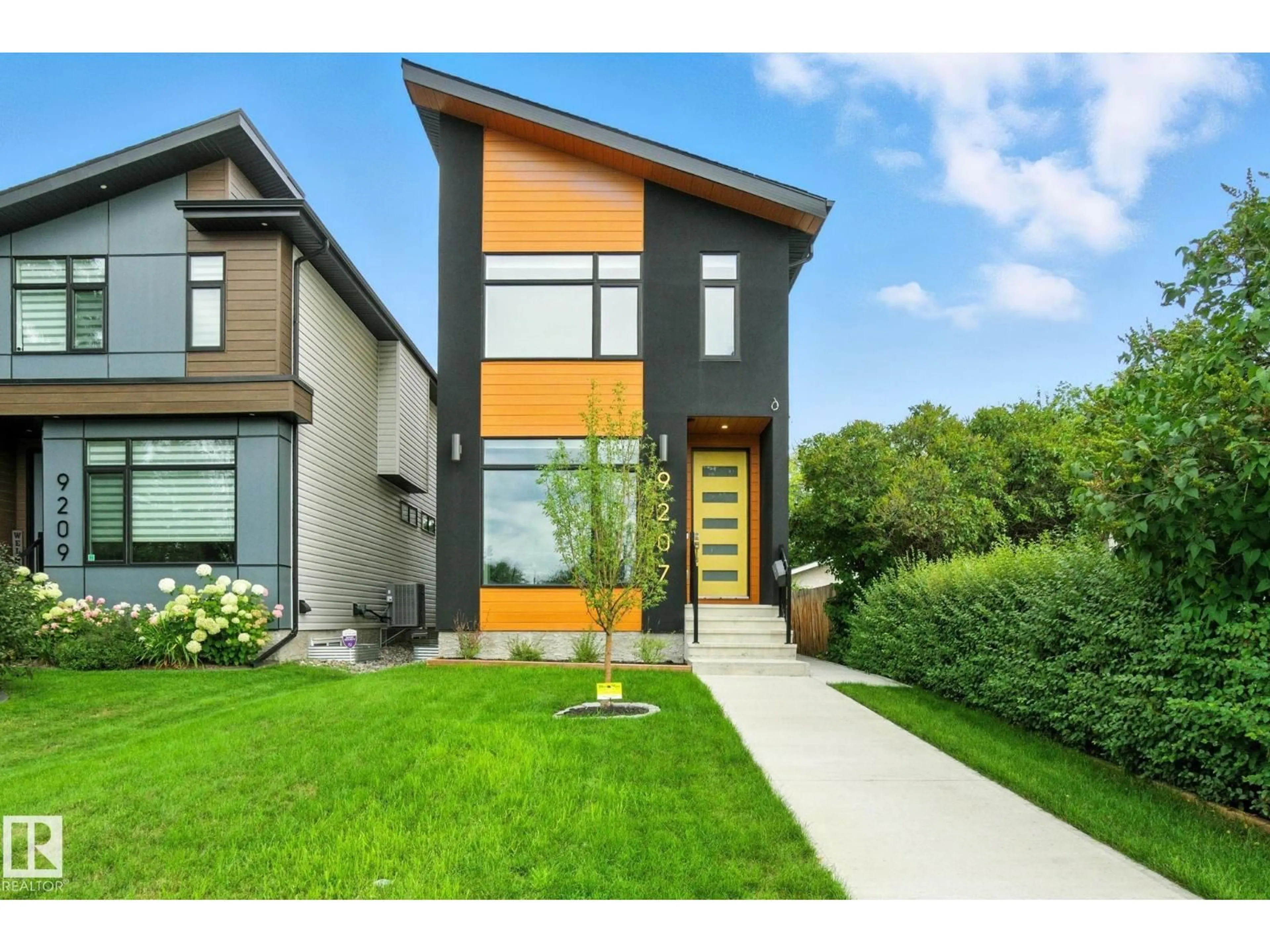 Home with brick exterior material, street for 9207 152 ST, Edmonton Alberta T5R1M2