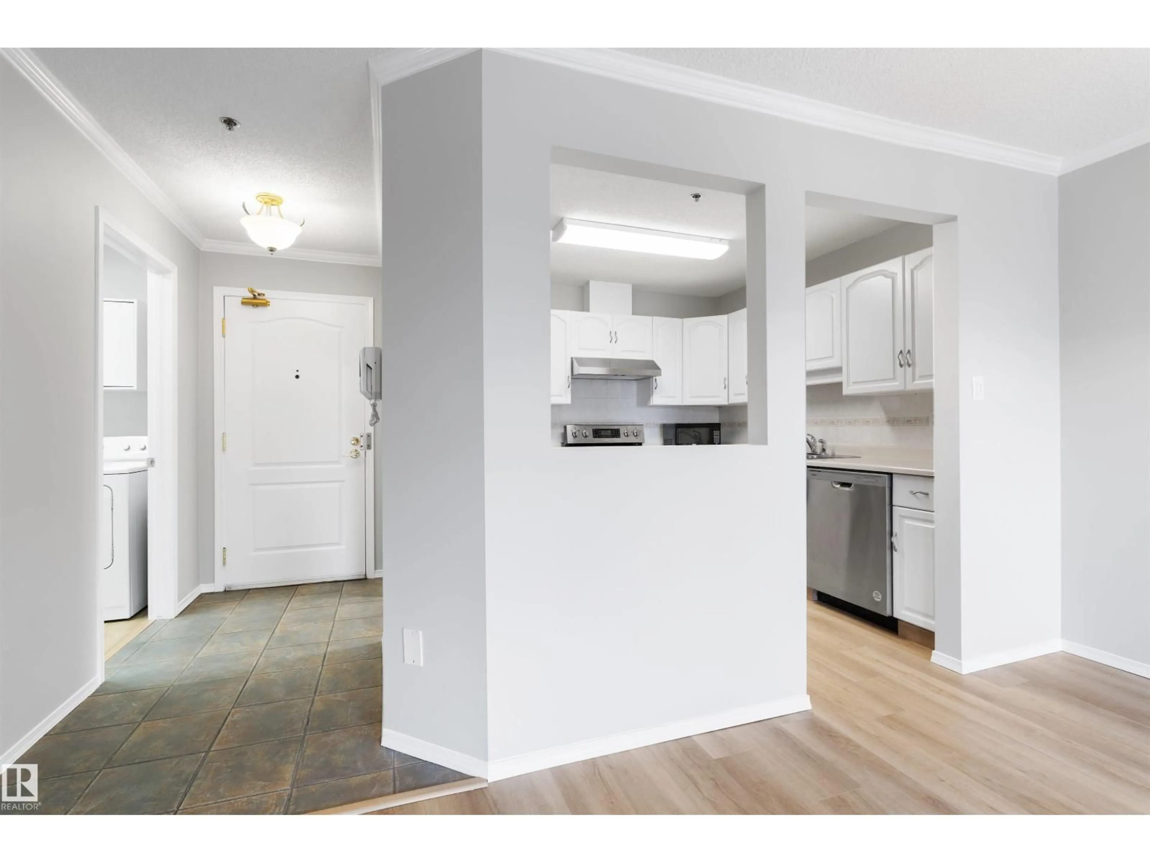 Unknown for #306 - 10610 76 ST, Edmonton Alberta T6A3Y9