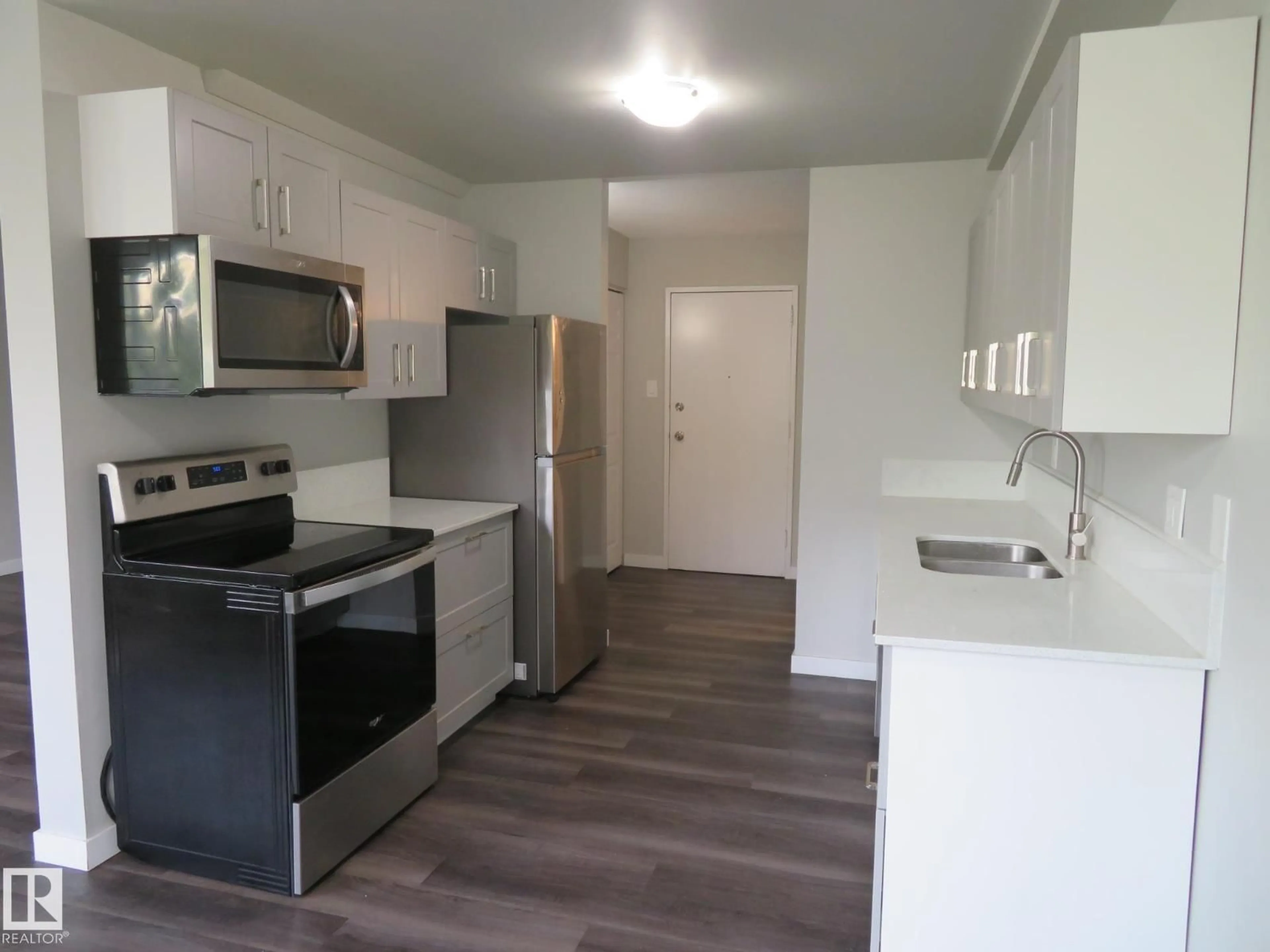 Standard kitchen, unknown for #205 - 7805 159 ST, Edmonton Alberta T5R2E1