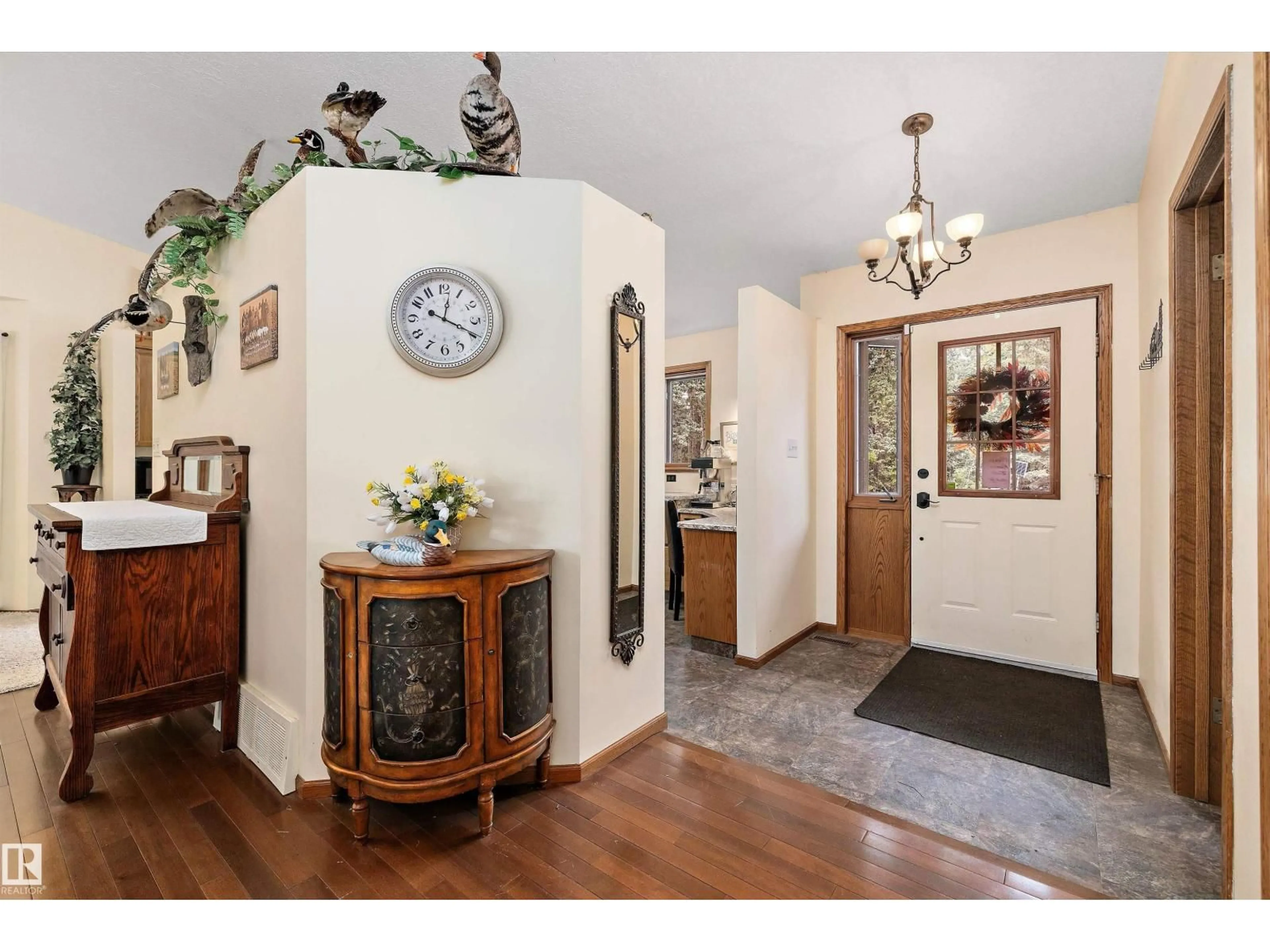 Indoor entryway for 60213 RGE ROAD 260, Rural Westlock County Alberta T7P2P5