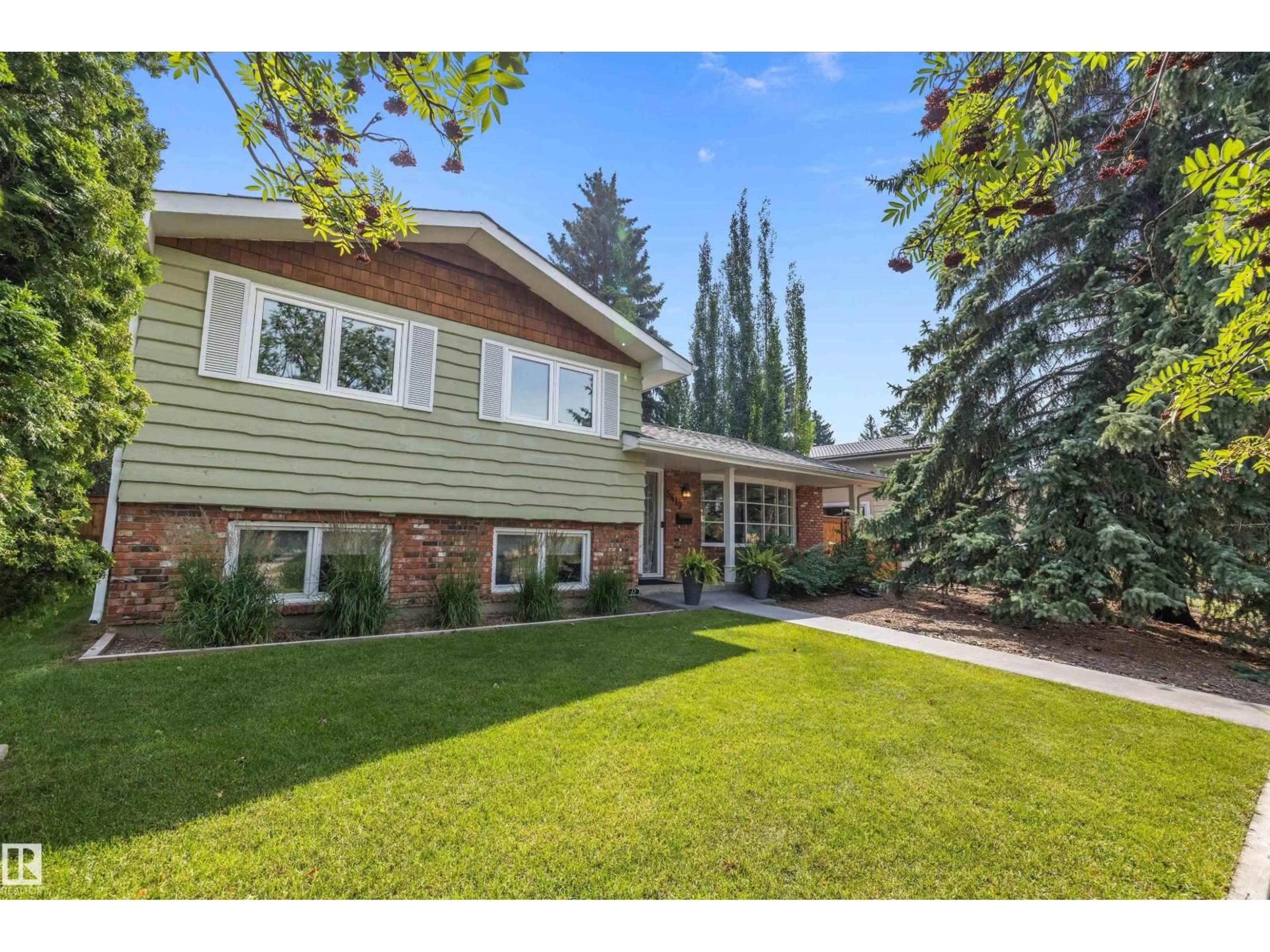 Unknown for NW - 5419 143 ST, Edmonton Alberta T6H4E4