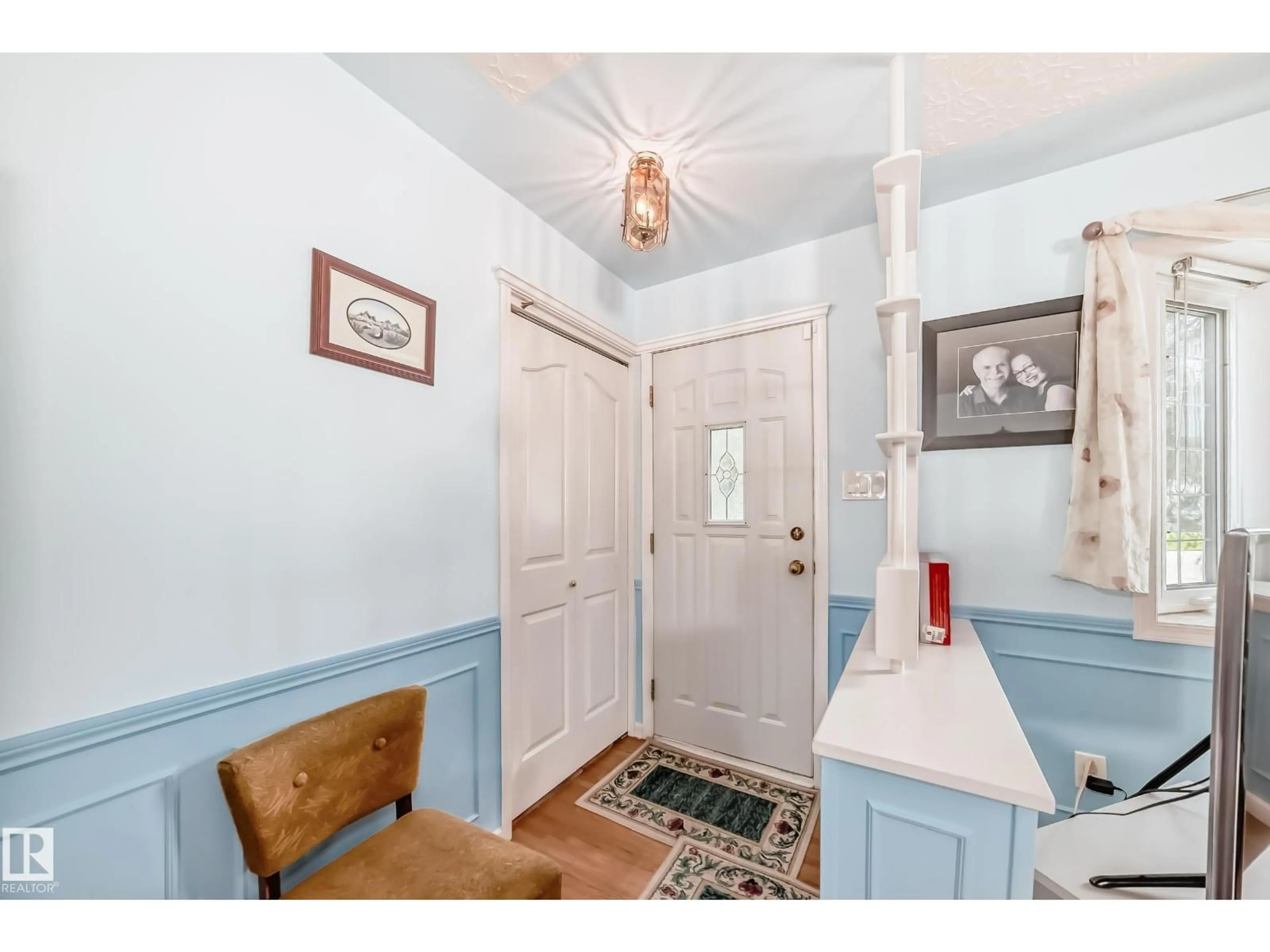 Indoor entryway for NW - 8602 158 ST, Edmonton Alberta T5R2C4