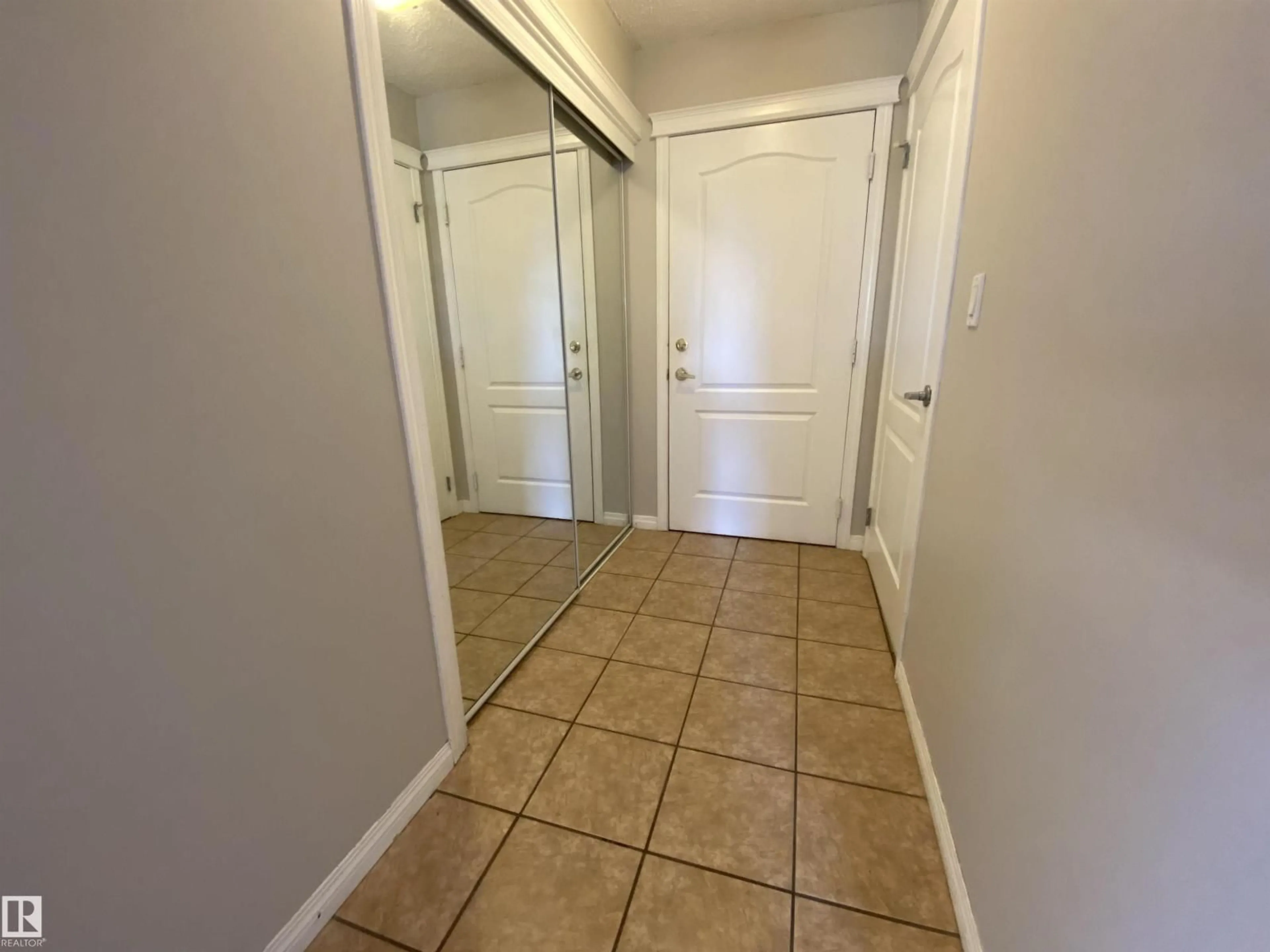 Unknown for 304 - 6210 101 AV, Edmonton Alberta T6A0H1
