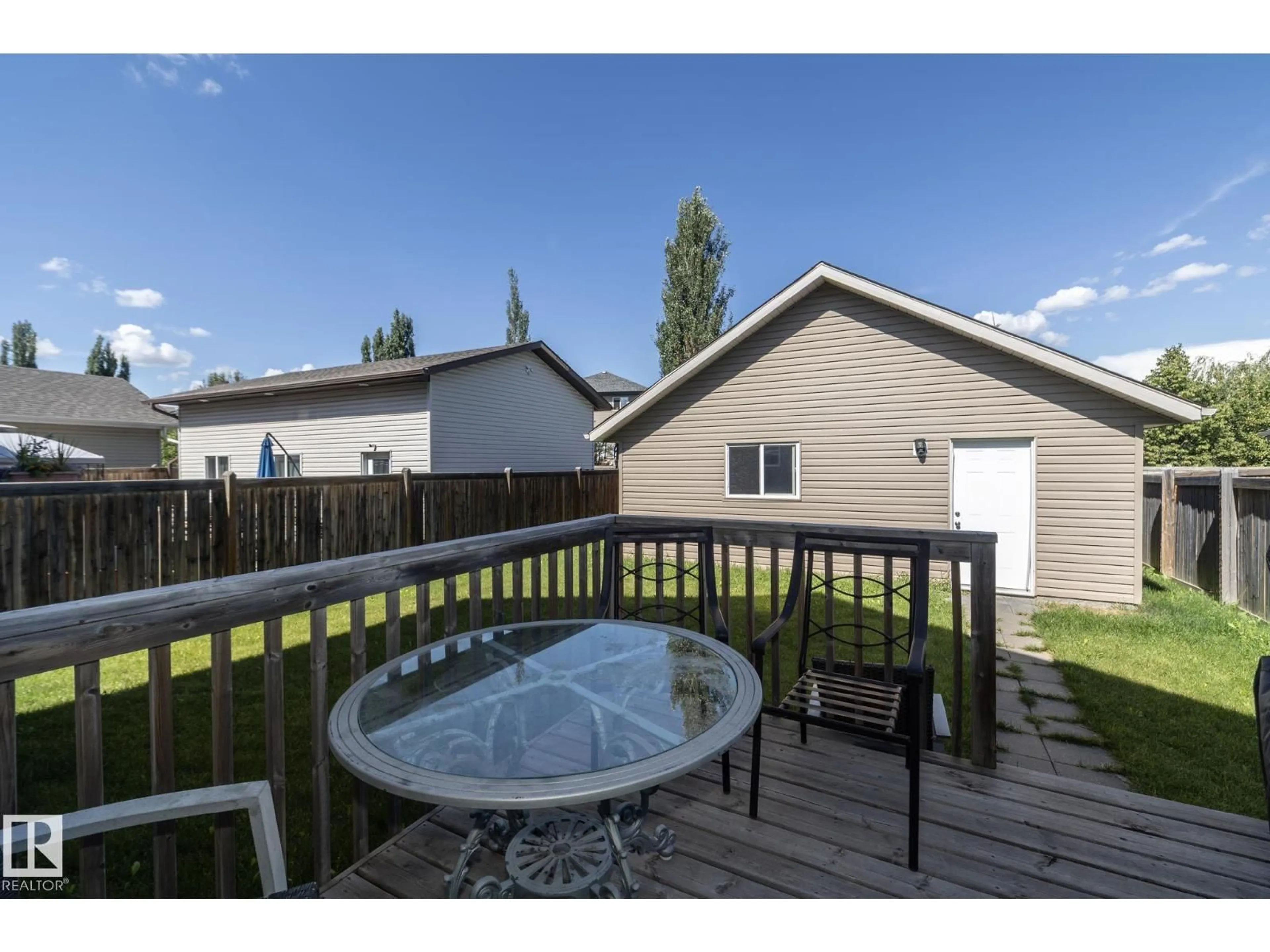 Patio, water/lake/river/ocean view for 7117 SOUTH TERWILLEGAR DR, Edmonton Alberta T6R0R5