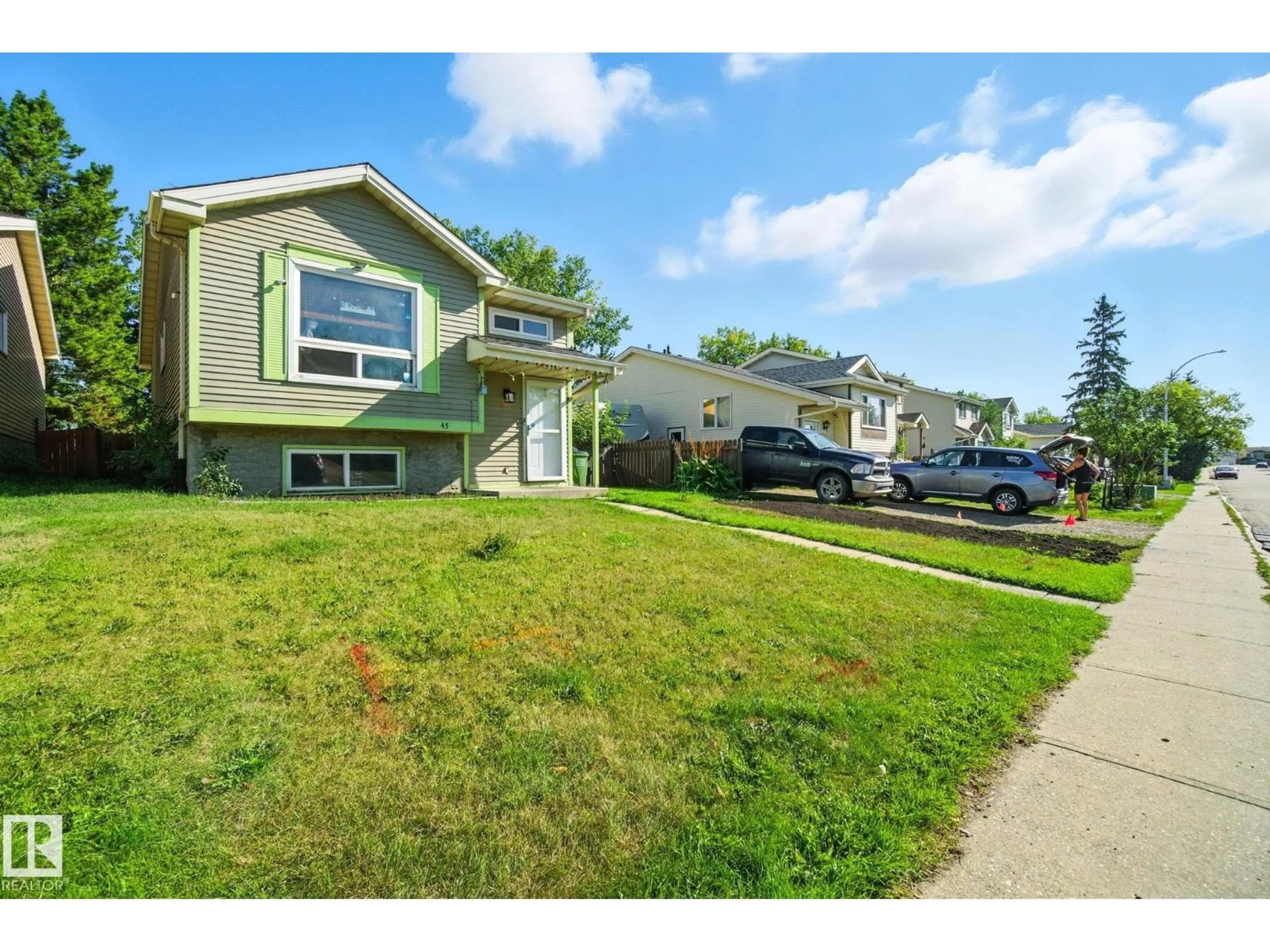 Home with vinyl exterior material, street for 4540 33A AV, Edmonton Alberta T6L4X7