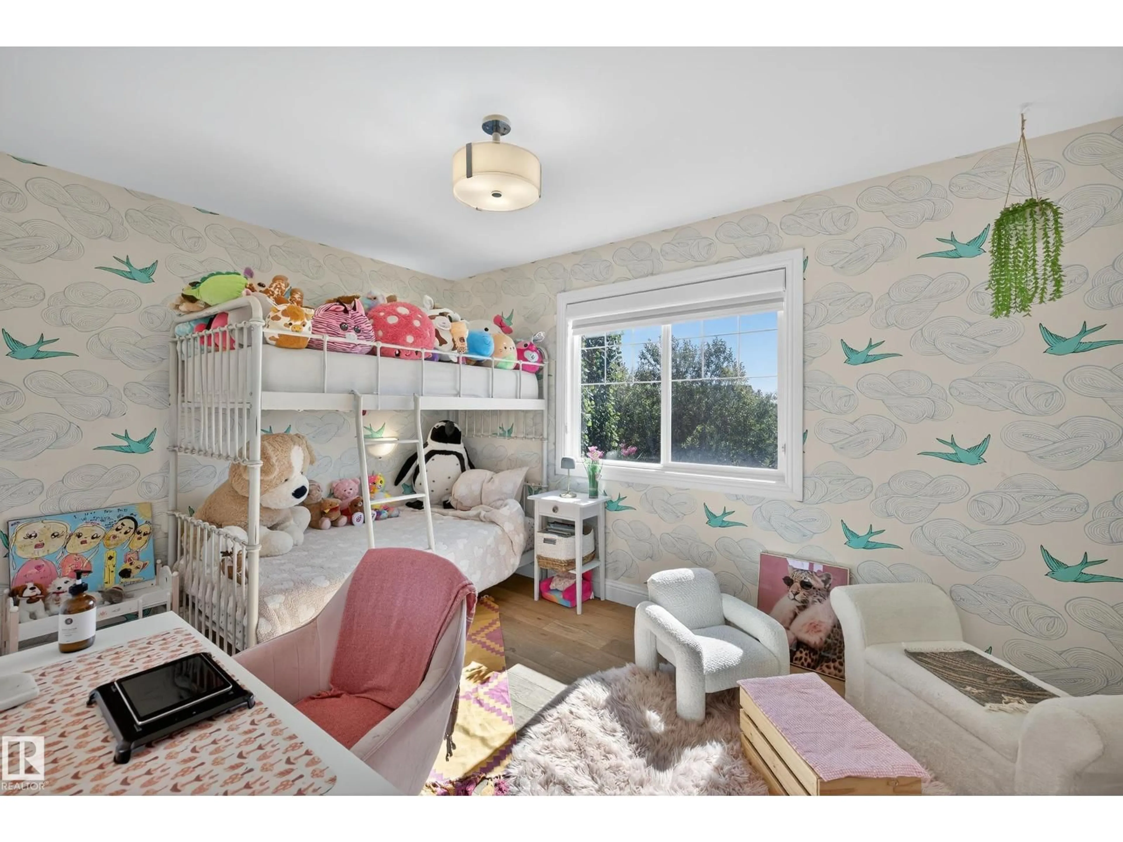 A pic of a room for 6167 STINSON WY, Edmonton Alberta T6R0K3
