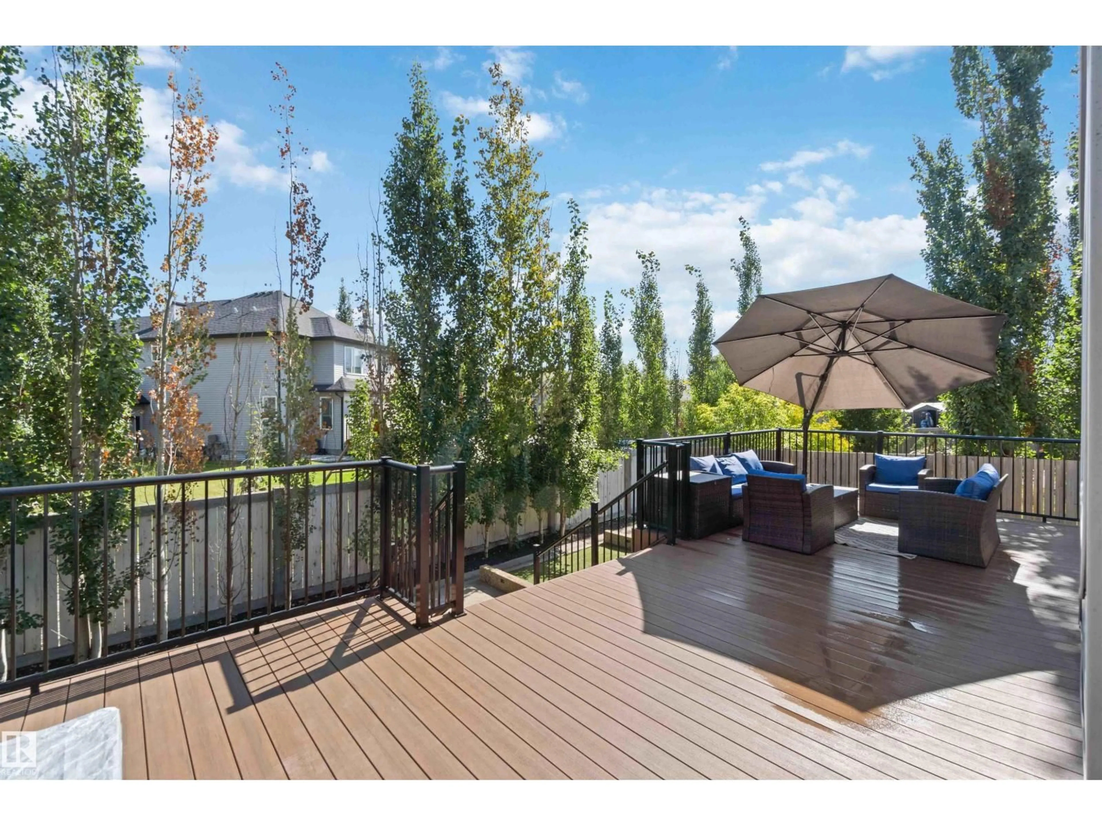 Patio, unknown for 8 LONGVIEW PT, Spruce Grove Alberta T7X0H4