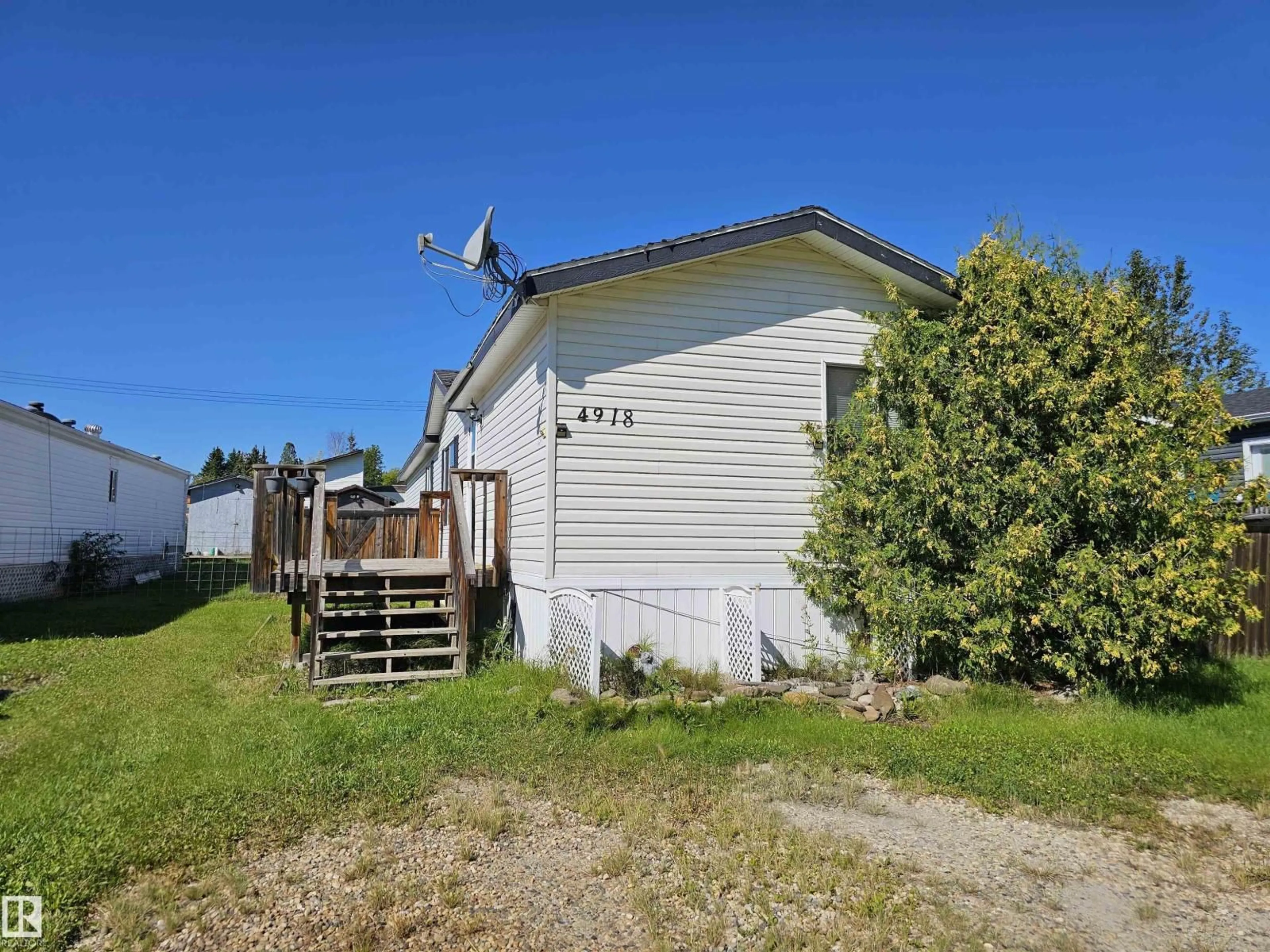 Shed for 4918 47 ST, Buck Creek Alberta T0C0S0