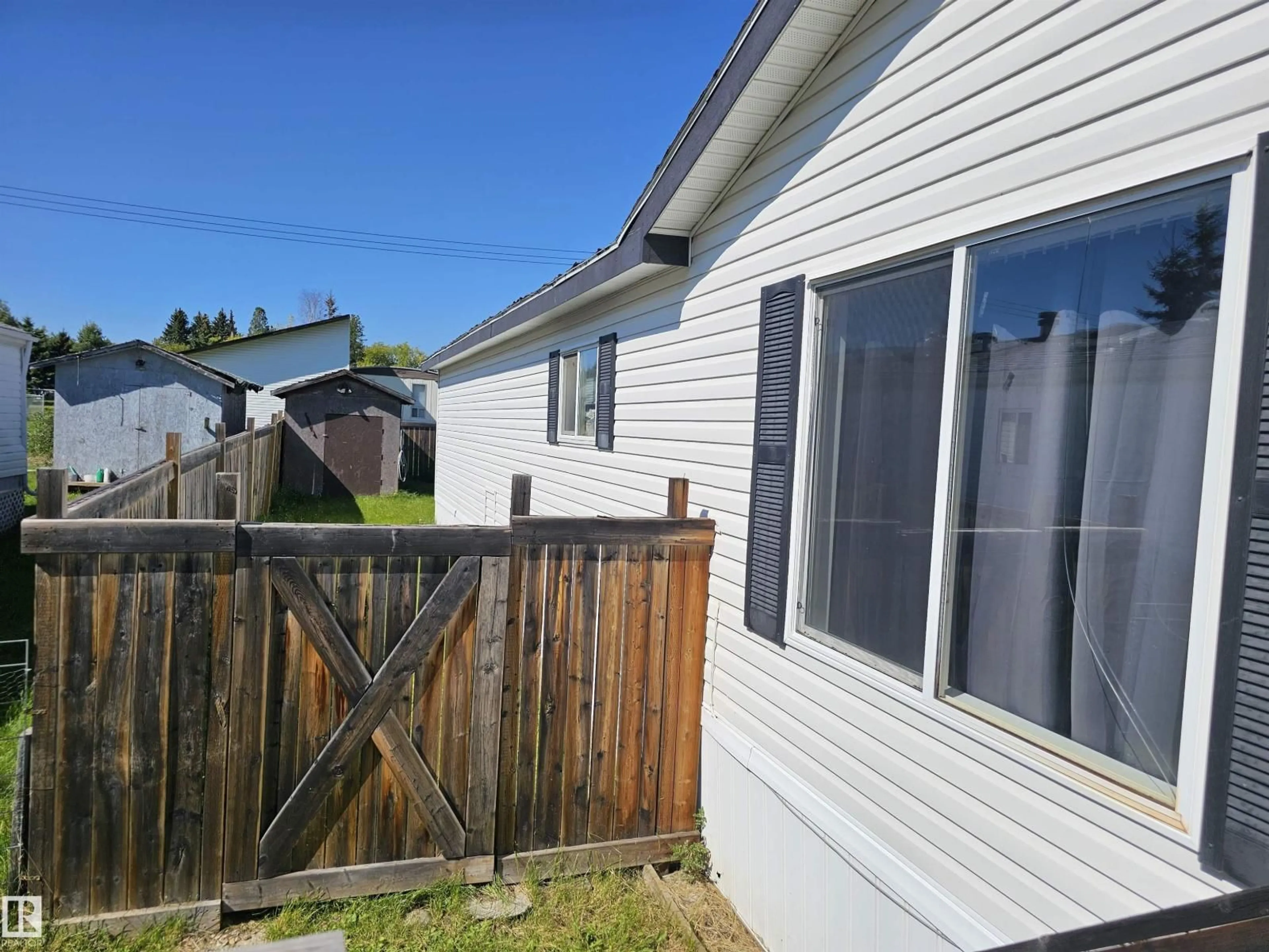 Unknown for 4918 47 ST, Buck Creek Alberta T0C0S0