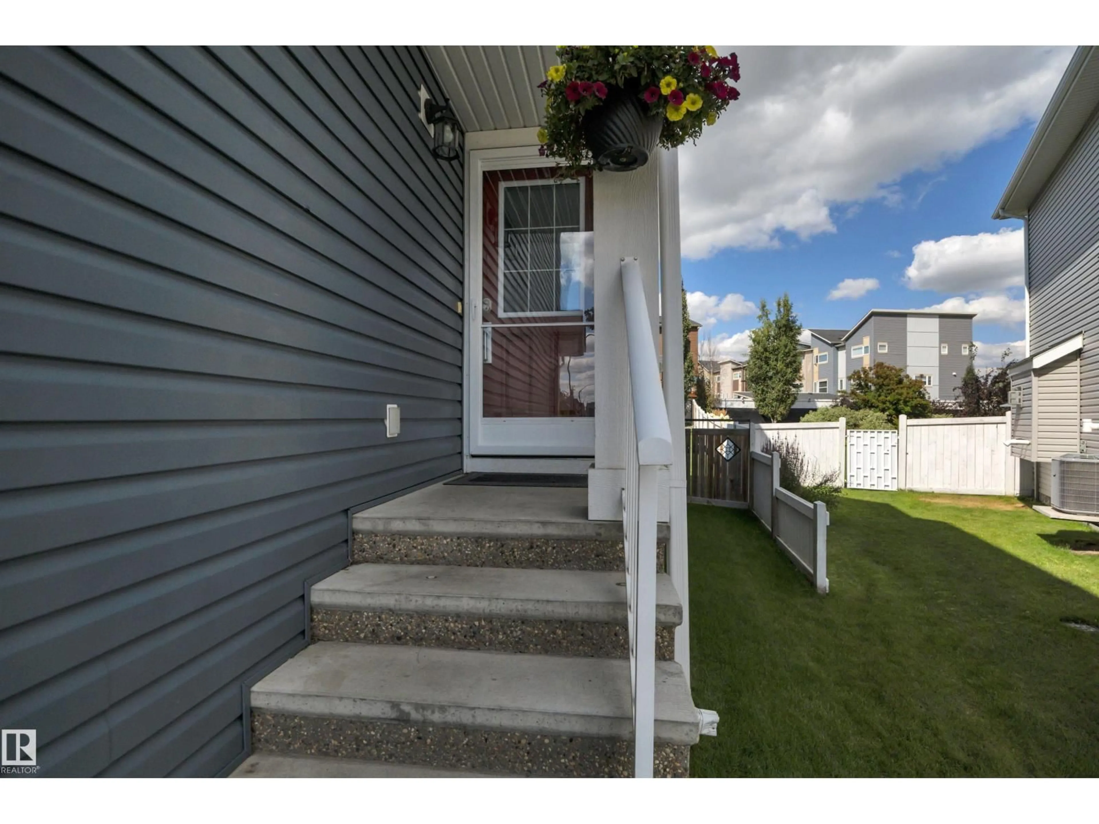 Unknown for 391 SIMMONDS WY, Leduc Alberta T9E0T9