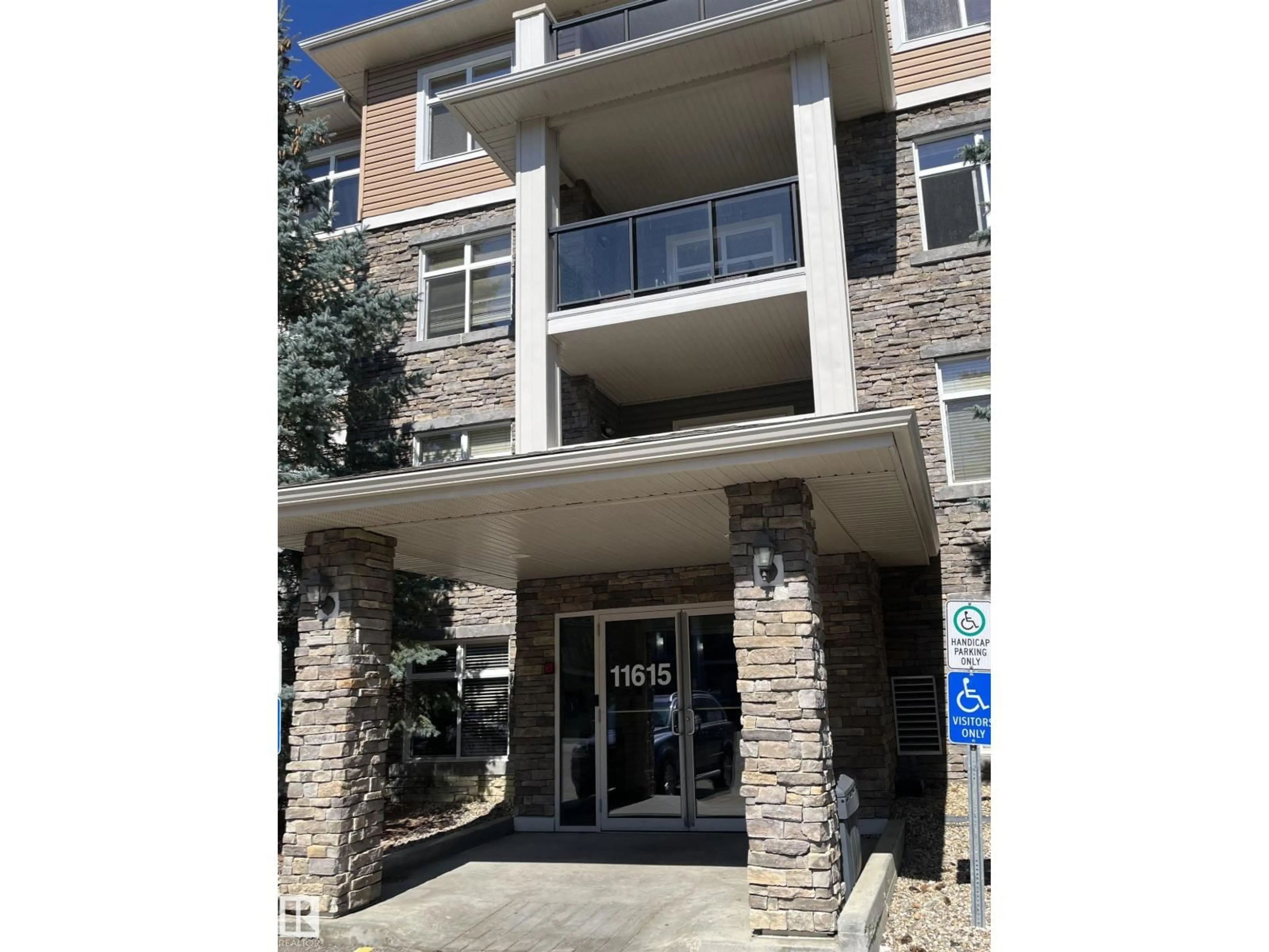 Indoor foyer for #113 - 11615 ELLERSLIE RD, Edmonton Alberta T6W0J3
