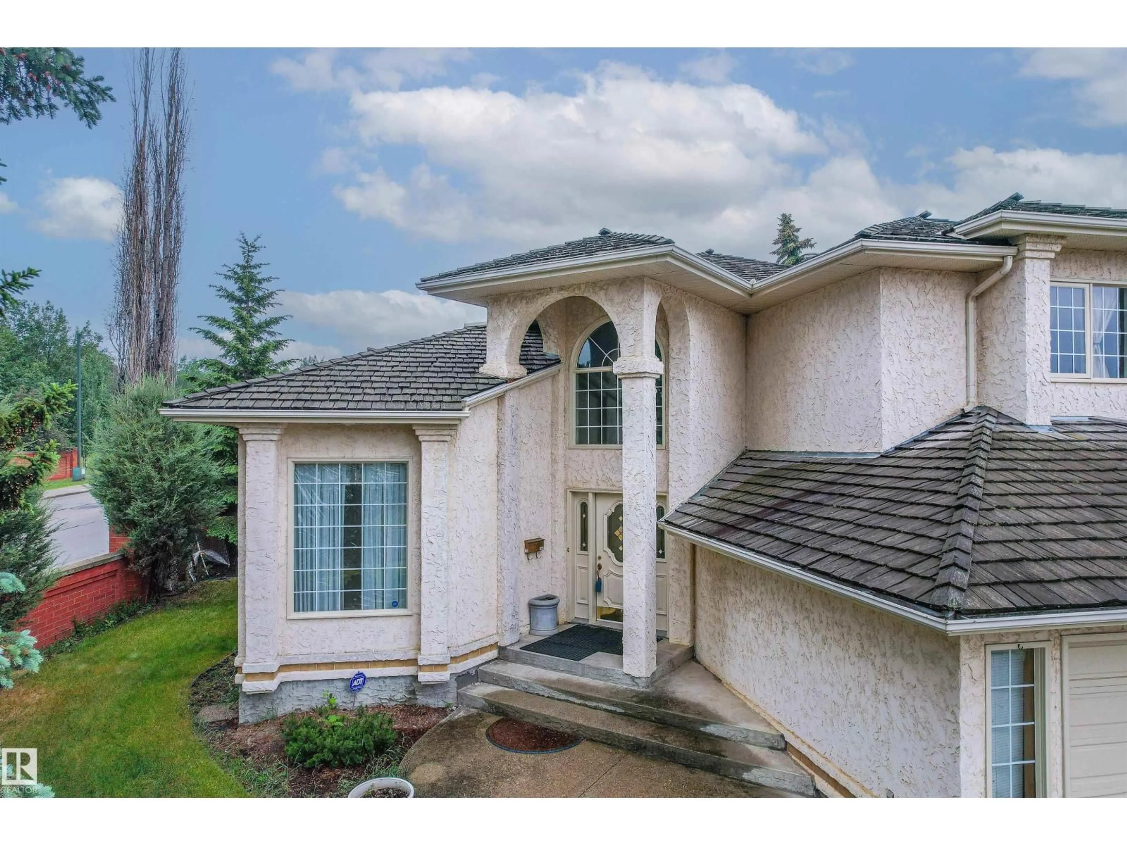 Unknown for 1095 FALCONER RD, Edmonton Alberta T6R2C9
