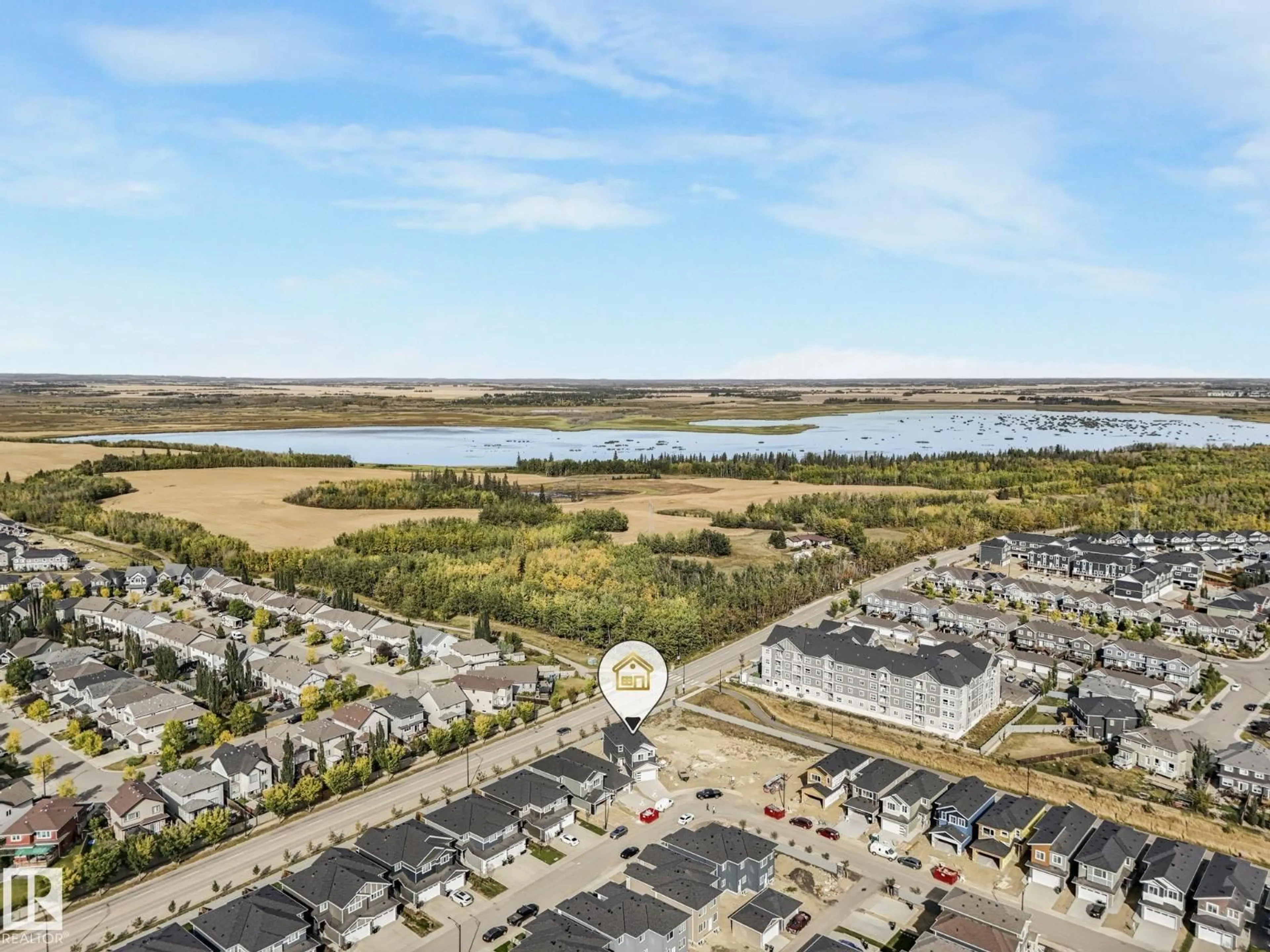 A pic from outside/outdoor area/front of a property/back of a property/a pic from drone, water/lake/river/ocean view for 3140 MAGPIE WY, Edmonton Alberta T5S0E1