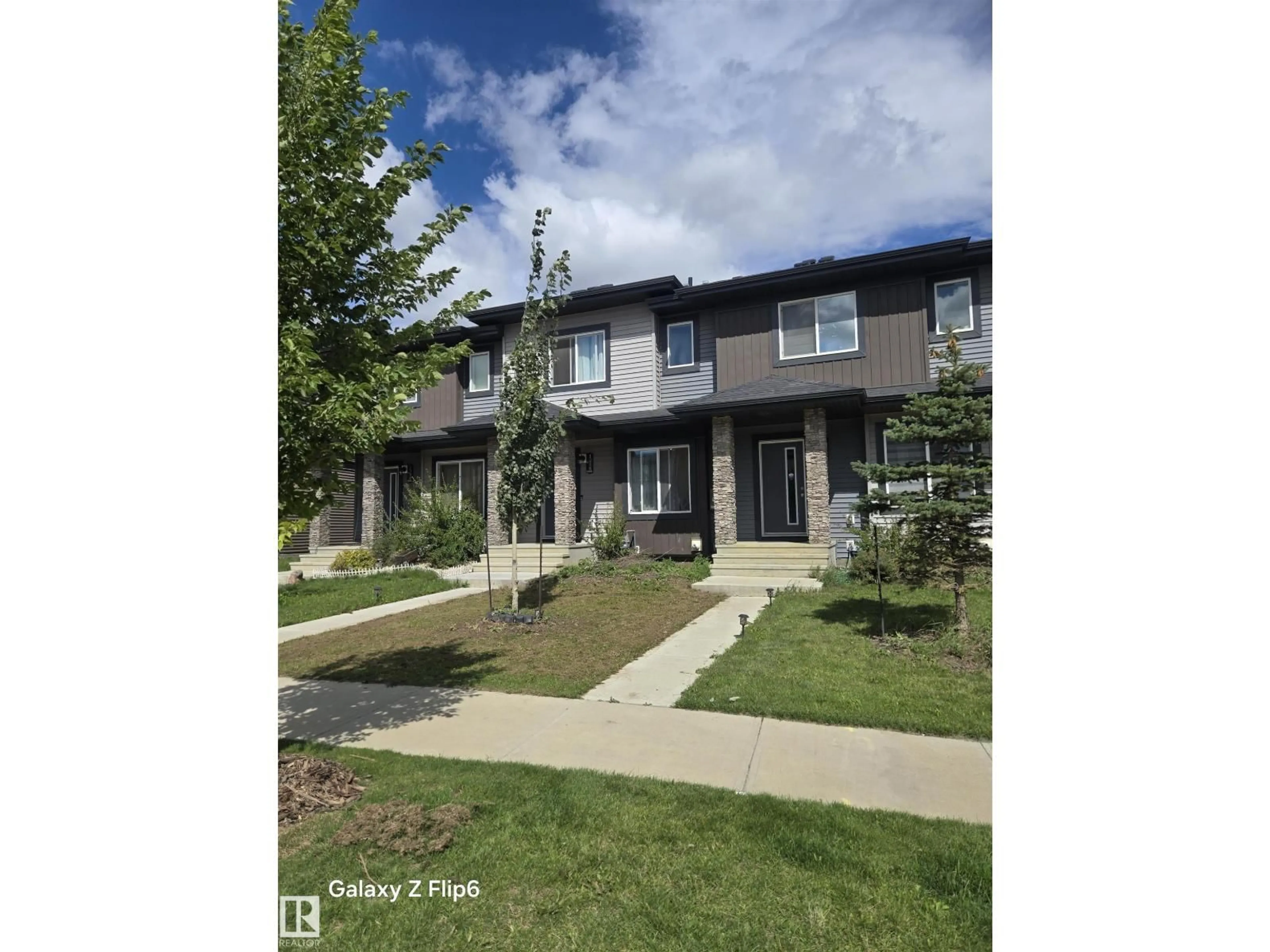 A pic from outside/outdoor area/front of a property/back of a property/a pic from drone, street for 1248 ROSENTHAL BV, Edmonton Alberta T5T7N6