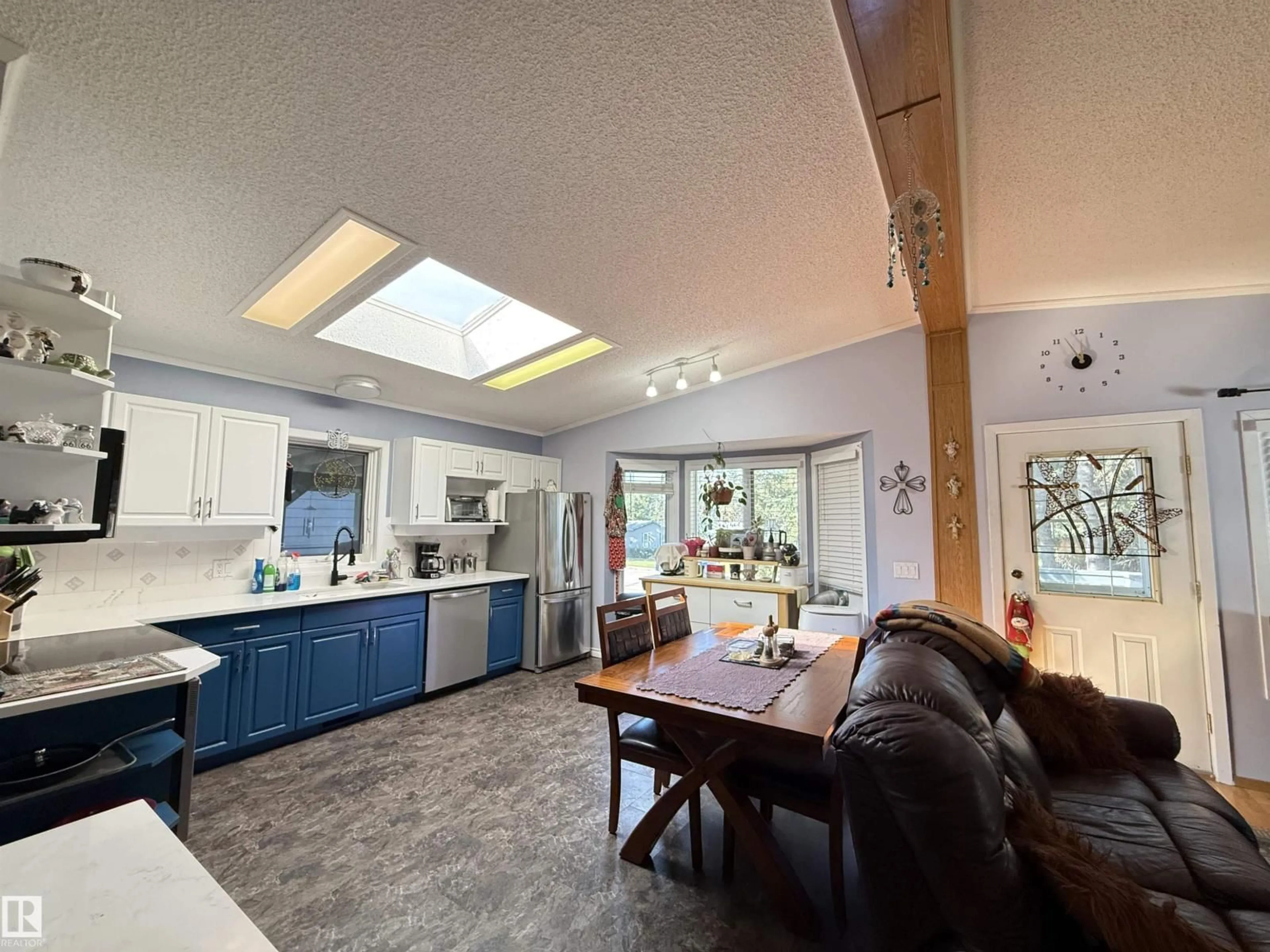 Open concept kitchen, unknown for 5517 52 ST, Wabamun Alberta T0E2K0