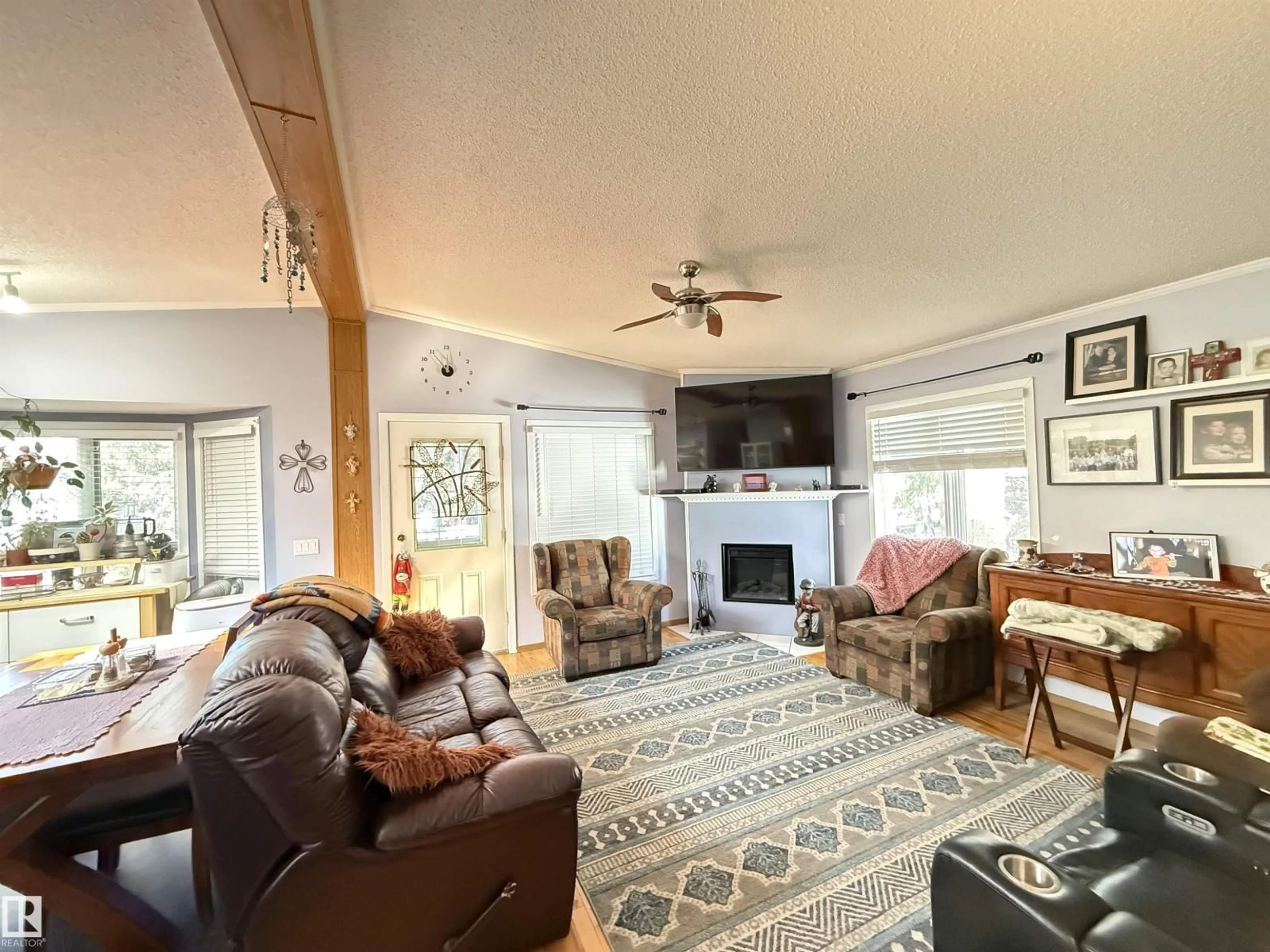 Living room with furniture, unknown for 5517 52 ST, Wabamun Alberta T0E2K0