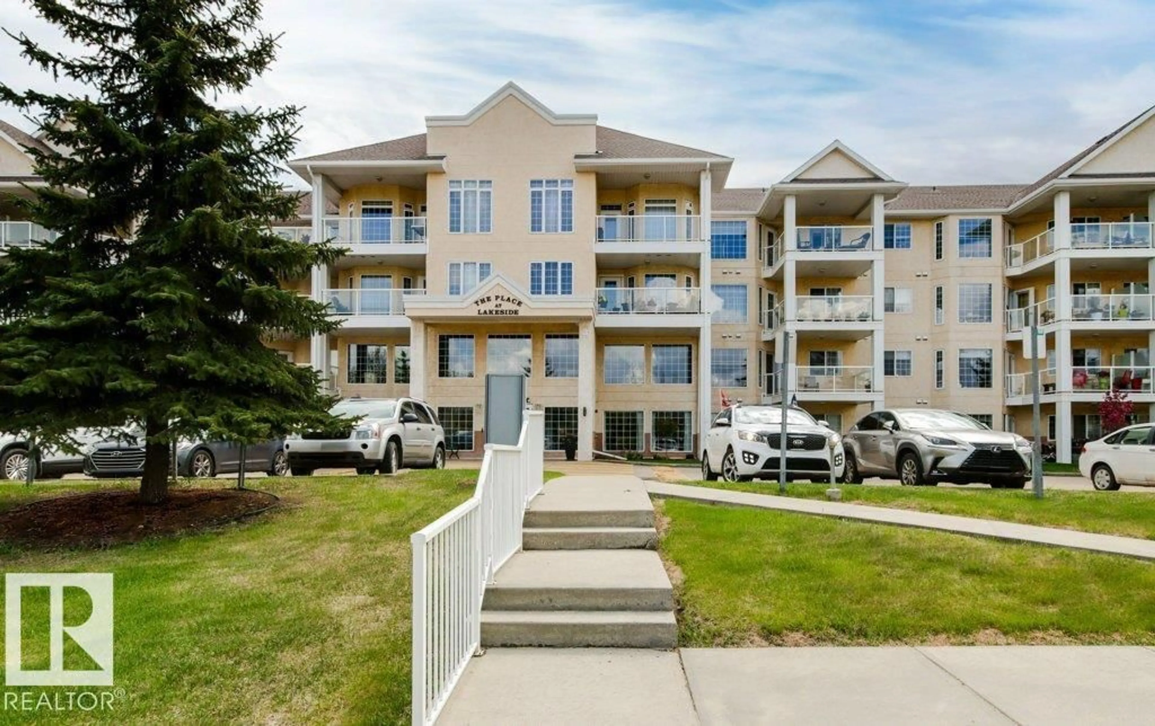 A pic from outside/outdoor area/front of a property/back of a property/a pic from drone, unknown for 125 2741 55 ST NW, Edmonton Alberta T6L7G7