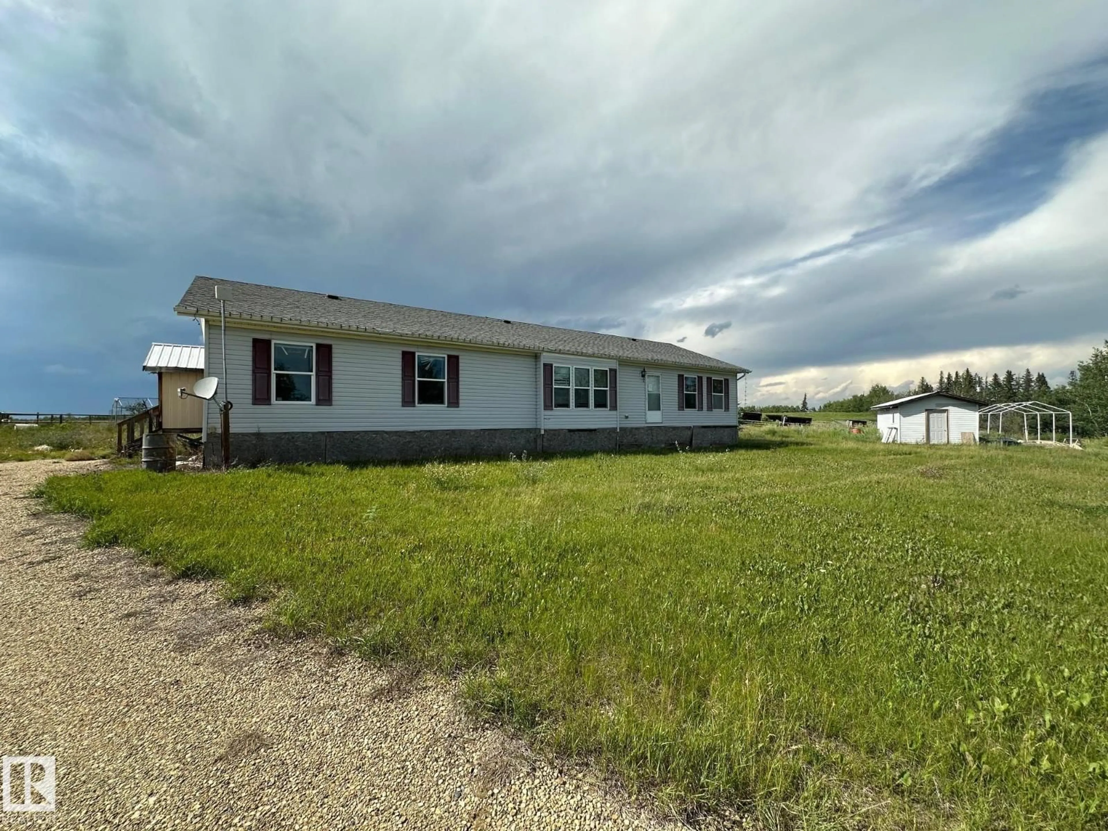 Unknown for 50566 RR 220, Rural Leduc County Alberta T0B3M0