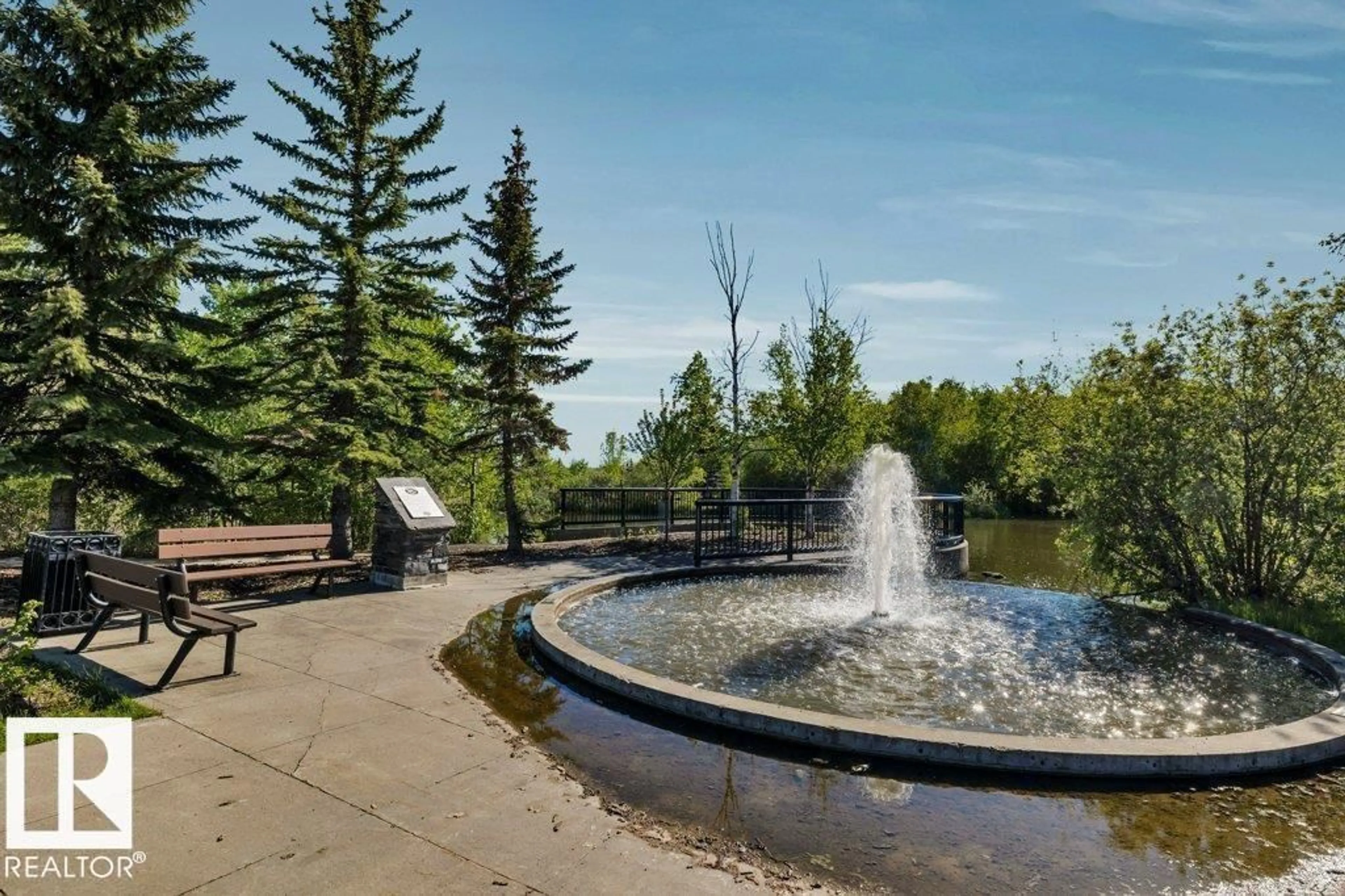 Patio, water/lake/river/ocean view for 1233 GILLESPIE CR, Edmonton Alberta T5T6M6