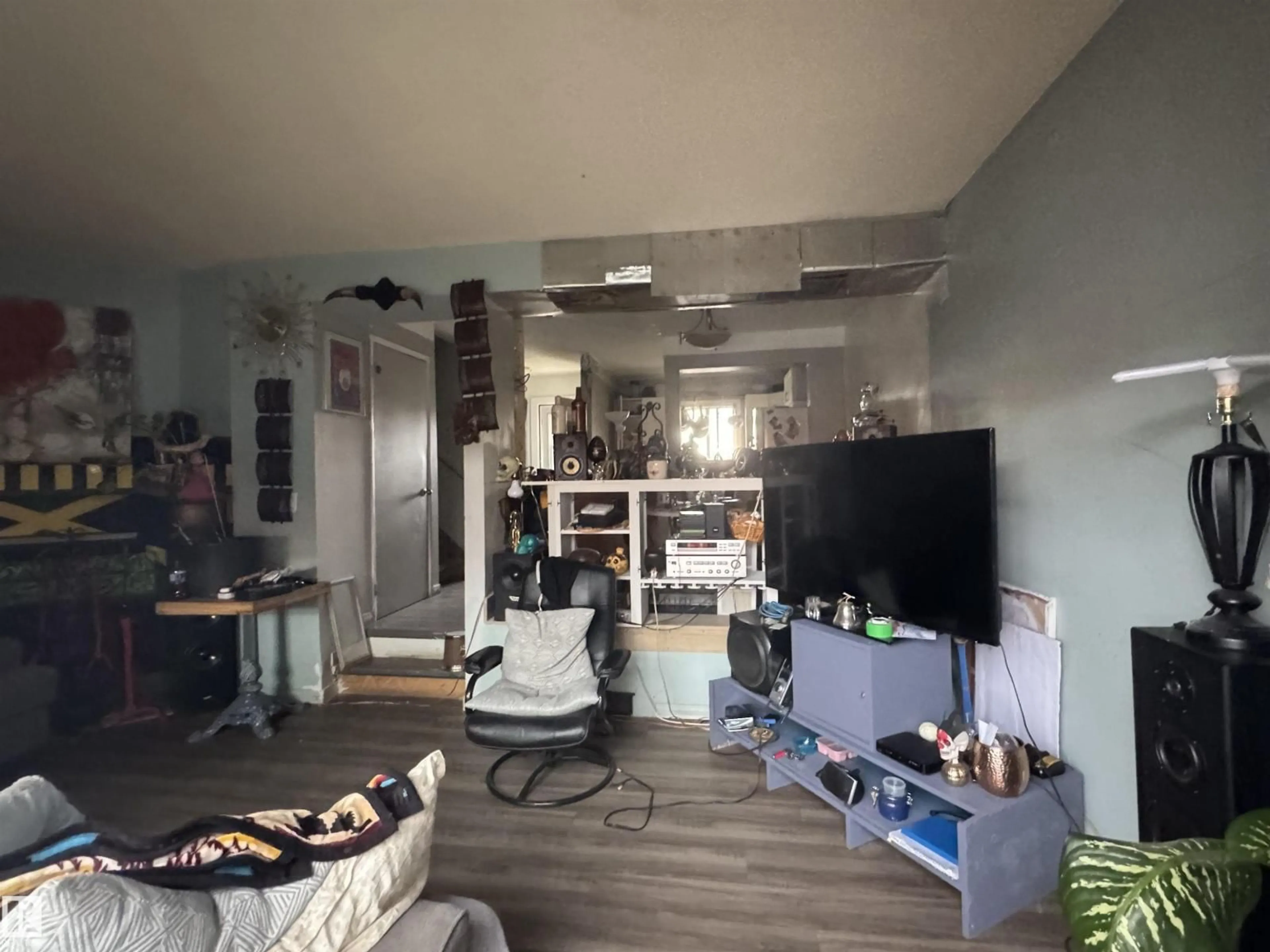 A pic of a room for 3322 116A AV, Edmonton Alberta T5W4X5