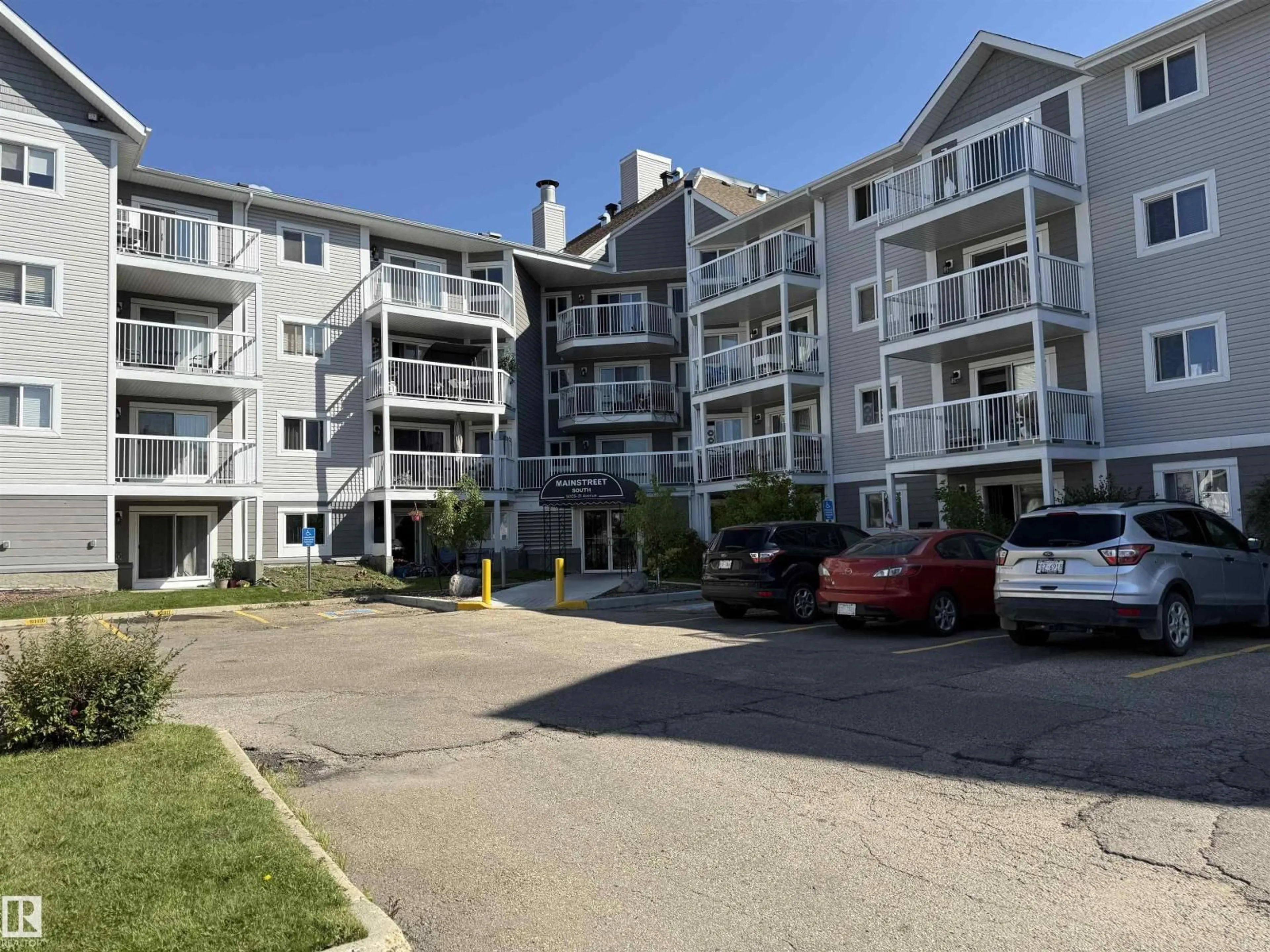 A pic from outside/outdoor area/front of a property/back of a property/a pic from drone, unknown for #412 - 5005 31 AV, Edmonton Alberta T6L6S6