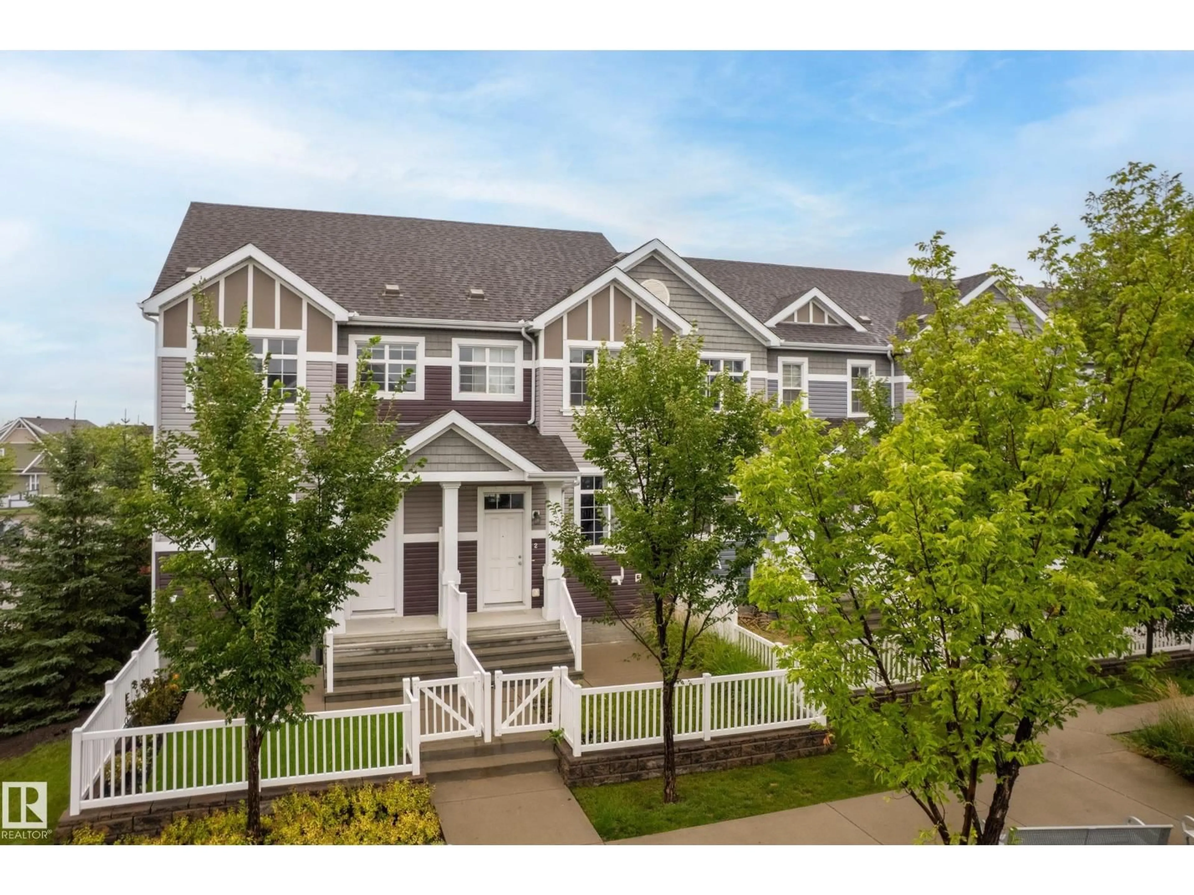 Home with vinyl exterior material, street for #2 - 9151 SHAW WAY, Edmonton Alberta T6X1W7