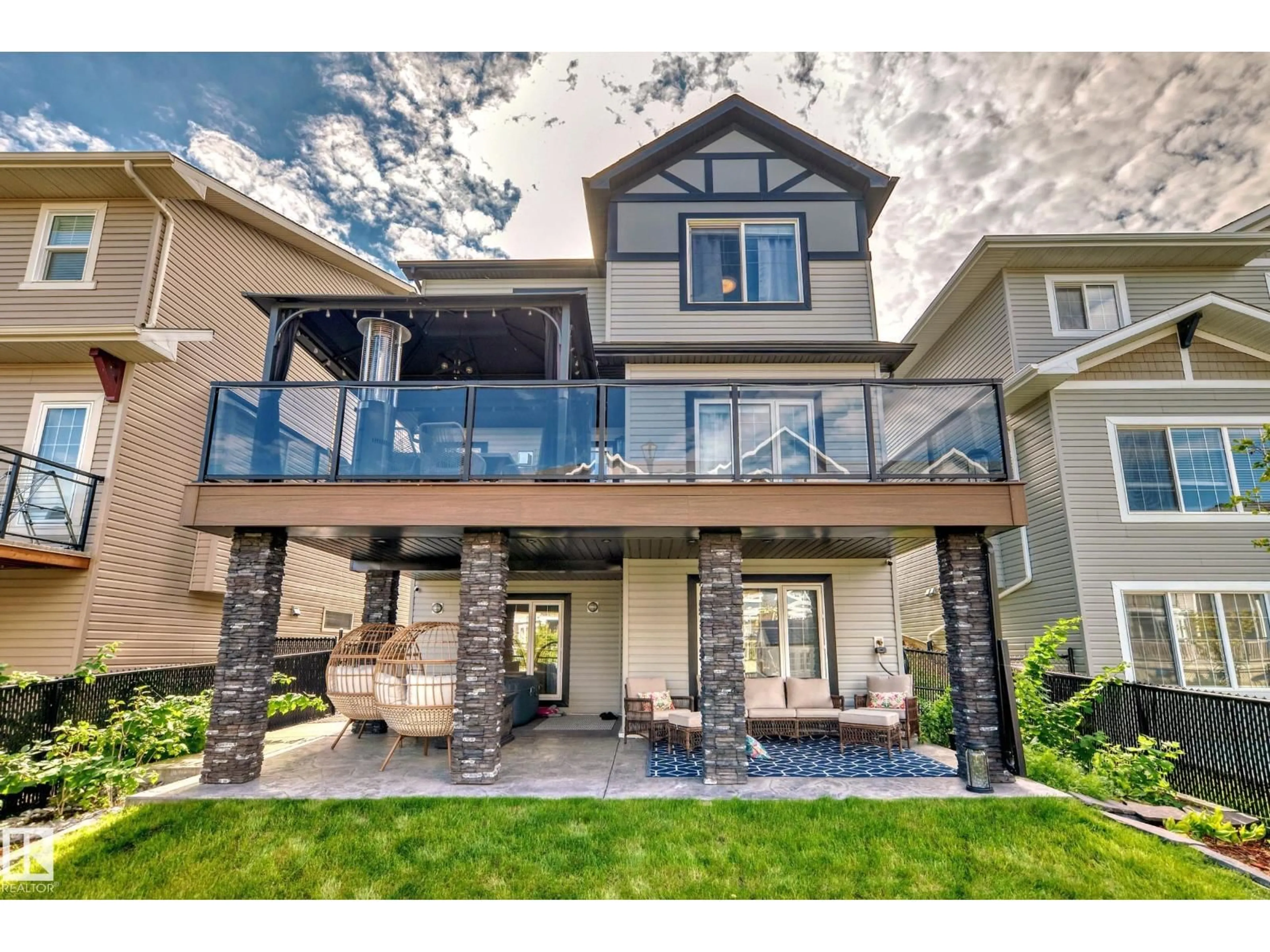 Home with vinyl exterior material, mountain view for SW - 3075 CARPENTER LANDING LD, Edmonton Alberta T6W2Y9
