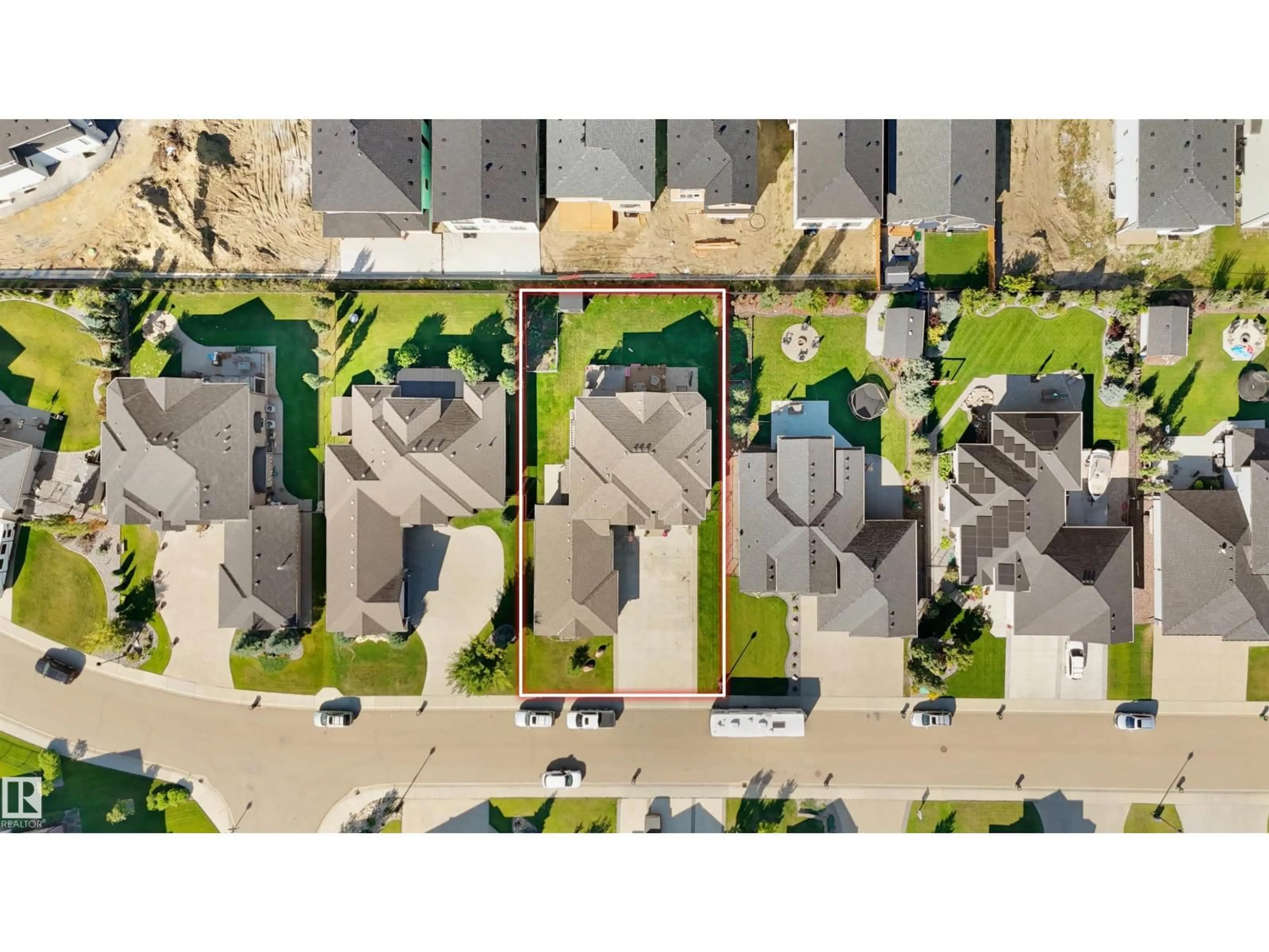 A pic from outside/outdoor area/front of a property/back of a property/a pic from drone, street for NE - 16608 9 ST, Edmonton Alberta T5Y0P6