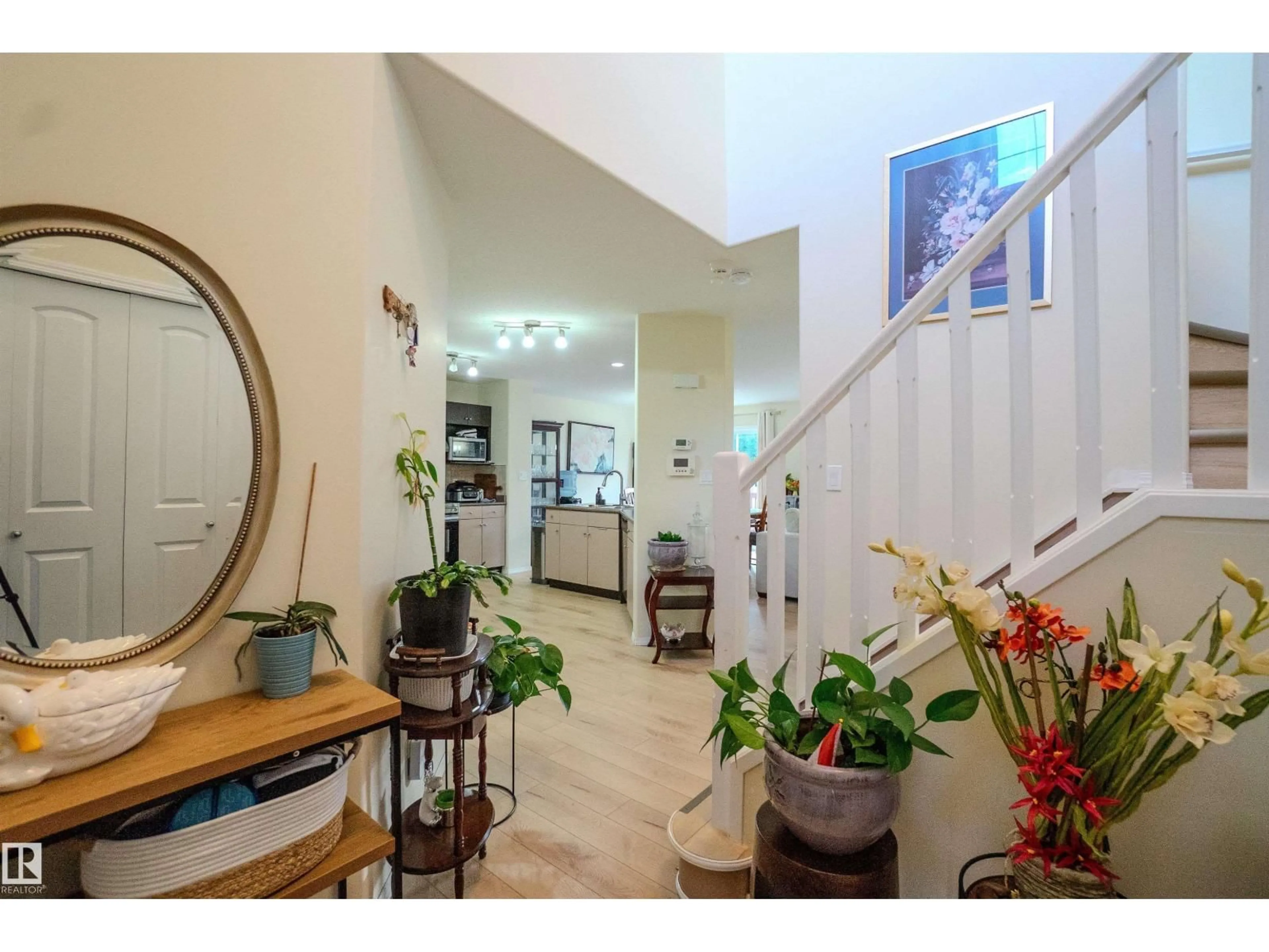 Indoor entryway for 1912 HAMMOND PLACE NW, Edmonton Alberta T6M0K3