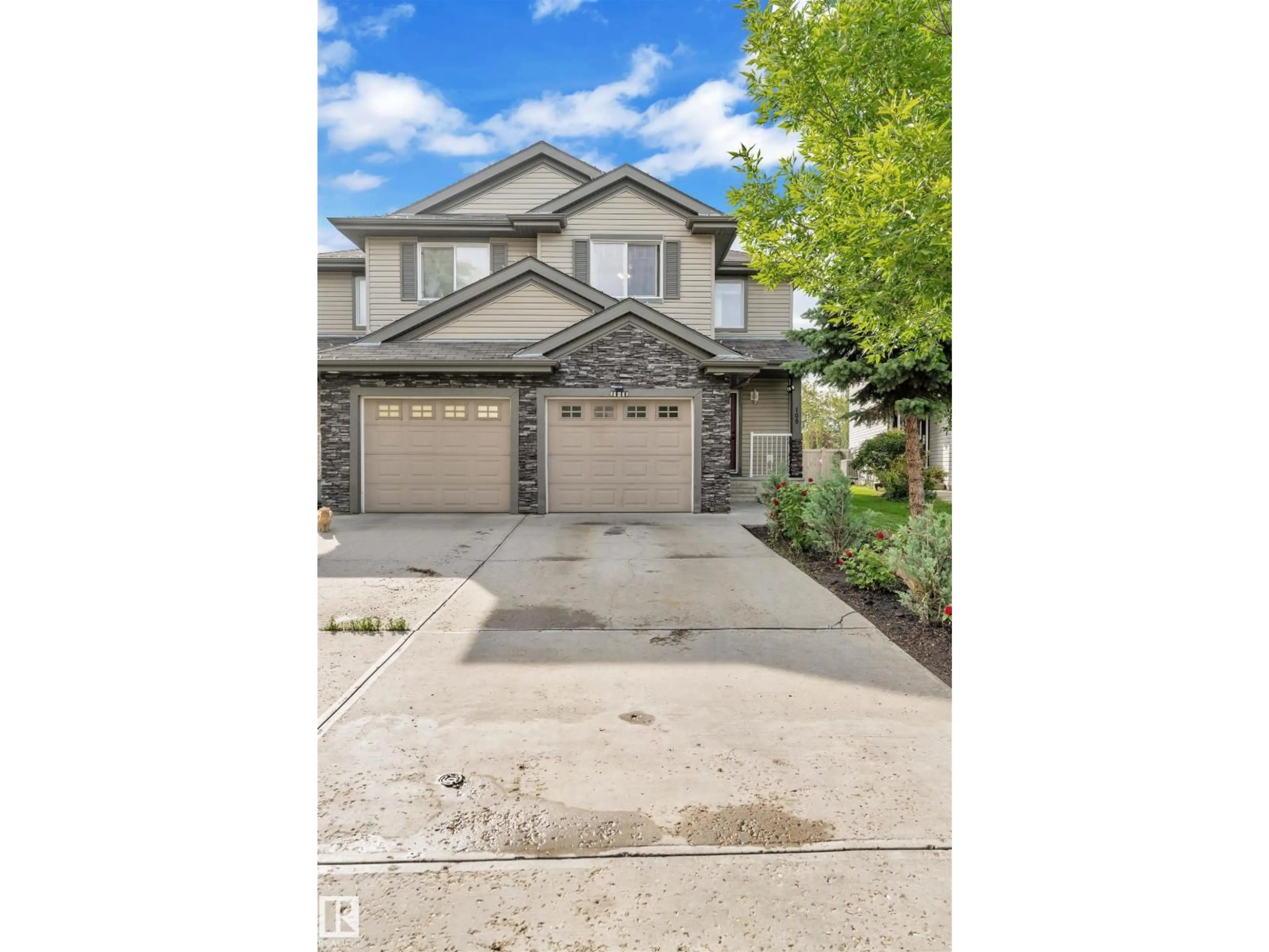 A pic from outside/outdoor area/front of a property/back of a property/a pic from drone, street for SW - 108 53 ST, Edmonton Alberta T6X0W9