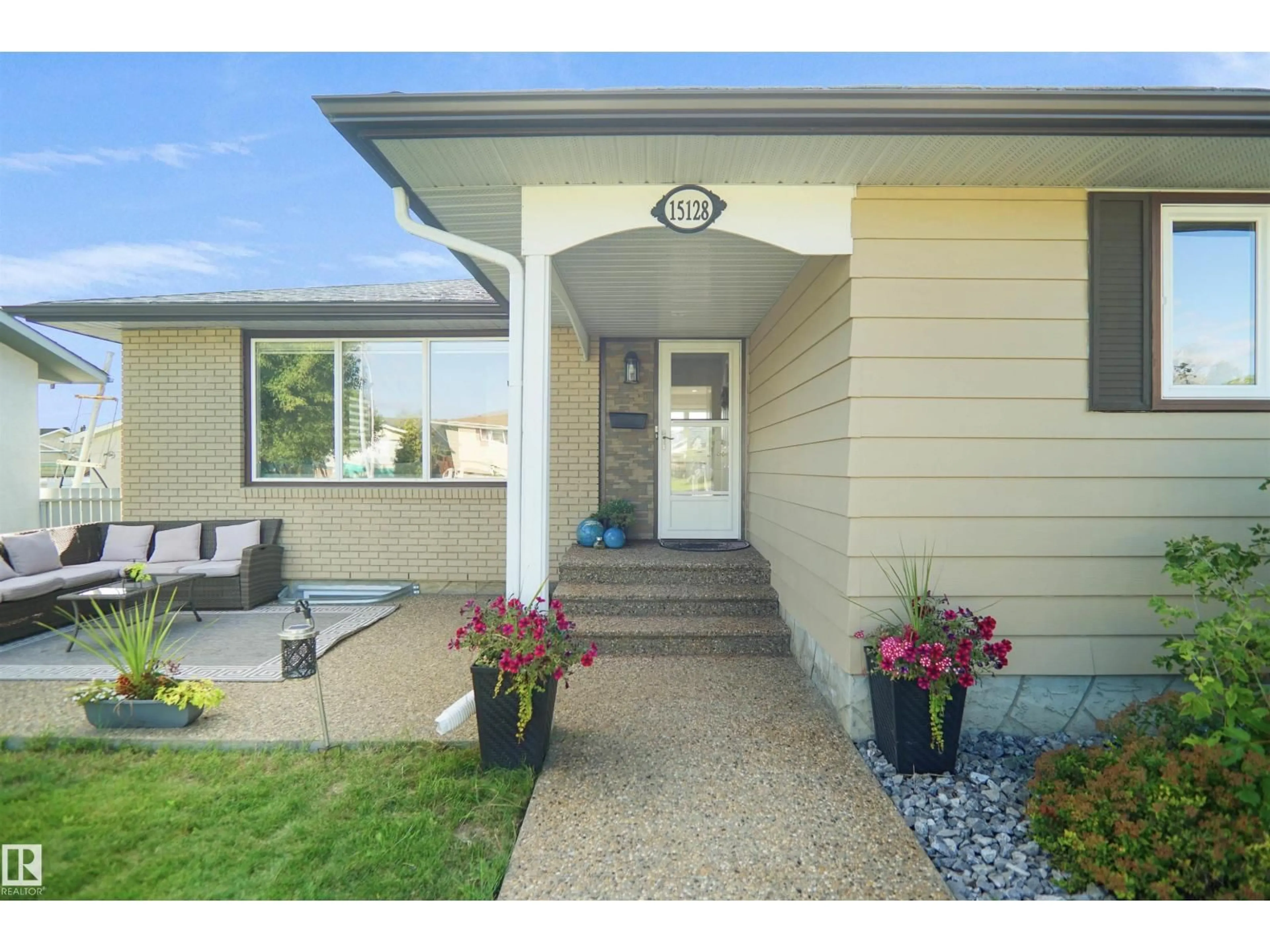 Unknown for 15128 88A ST NW, Edmonton Alberta T5E5T7