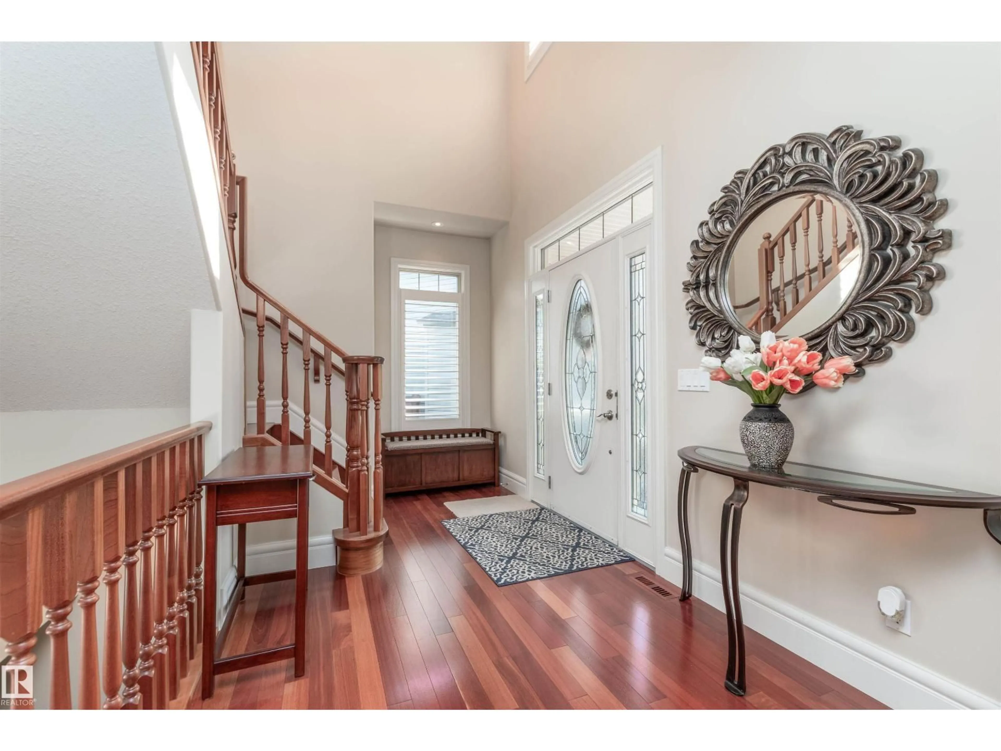 Indoor entryway for 5420 SUNVIEW BA, Sherwood Park Alberta T8H0K3